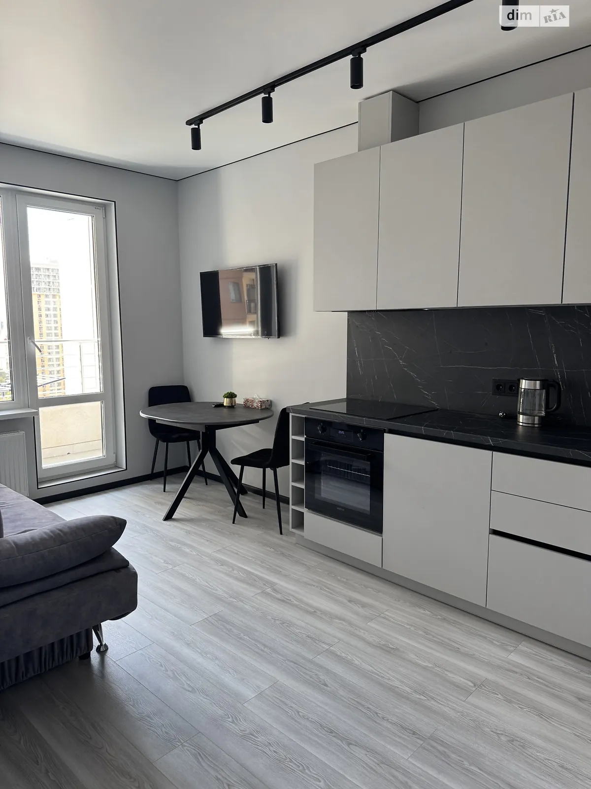 Сдается в аренду 1-комнатная квартира 46 кв. м в Одессе, пер. Курортный, 2 - фото 1