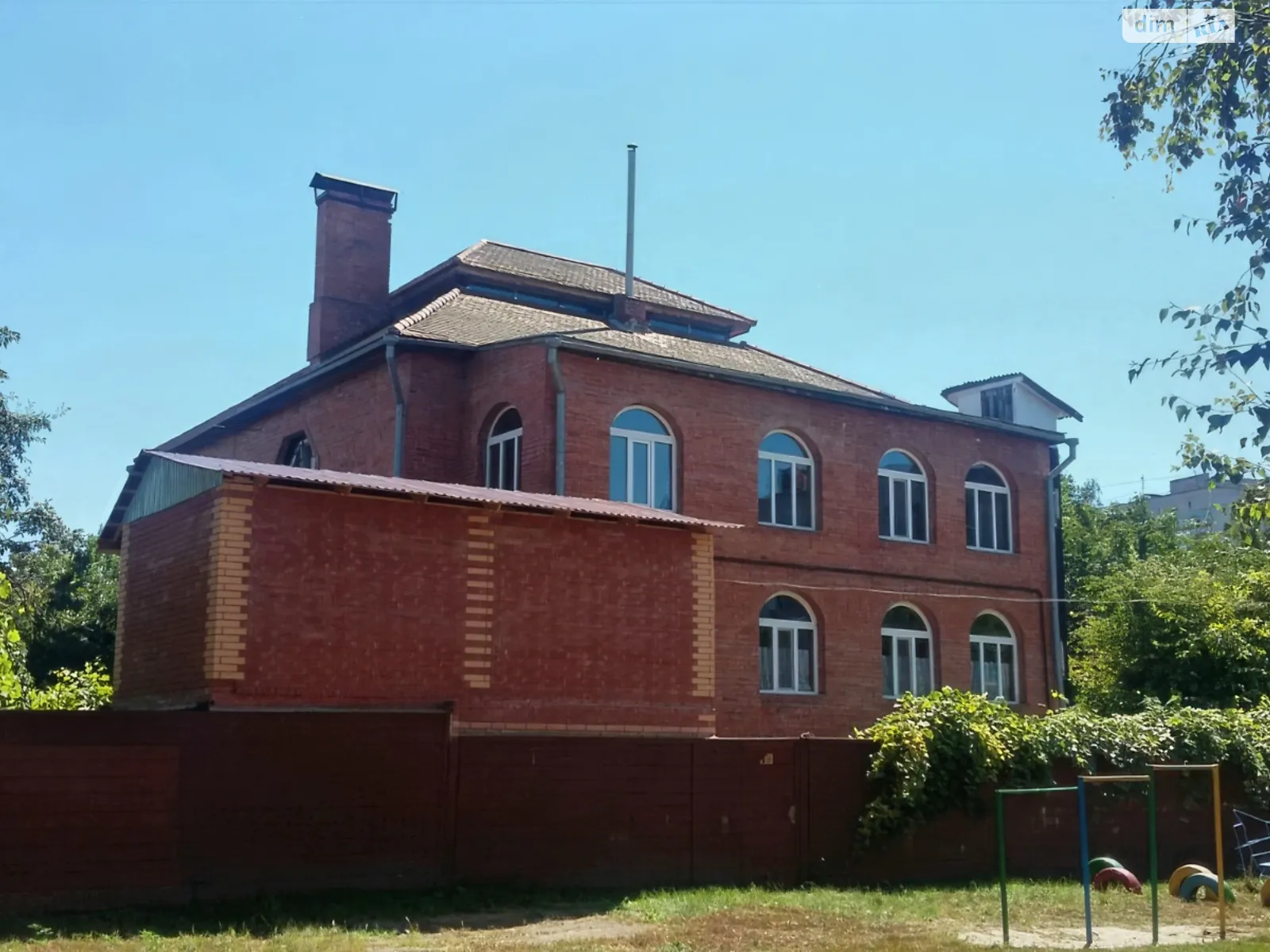 Продається будинок 3 поверховий 441.2 кв. м з каміном, цена: 160000 $ - фото 1