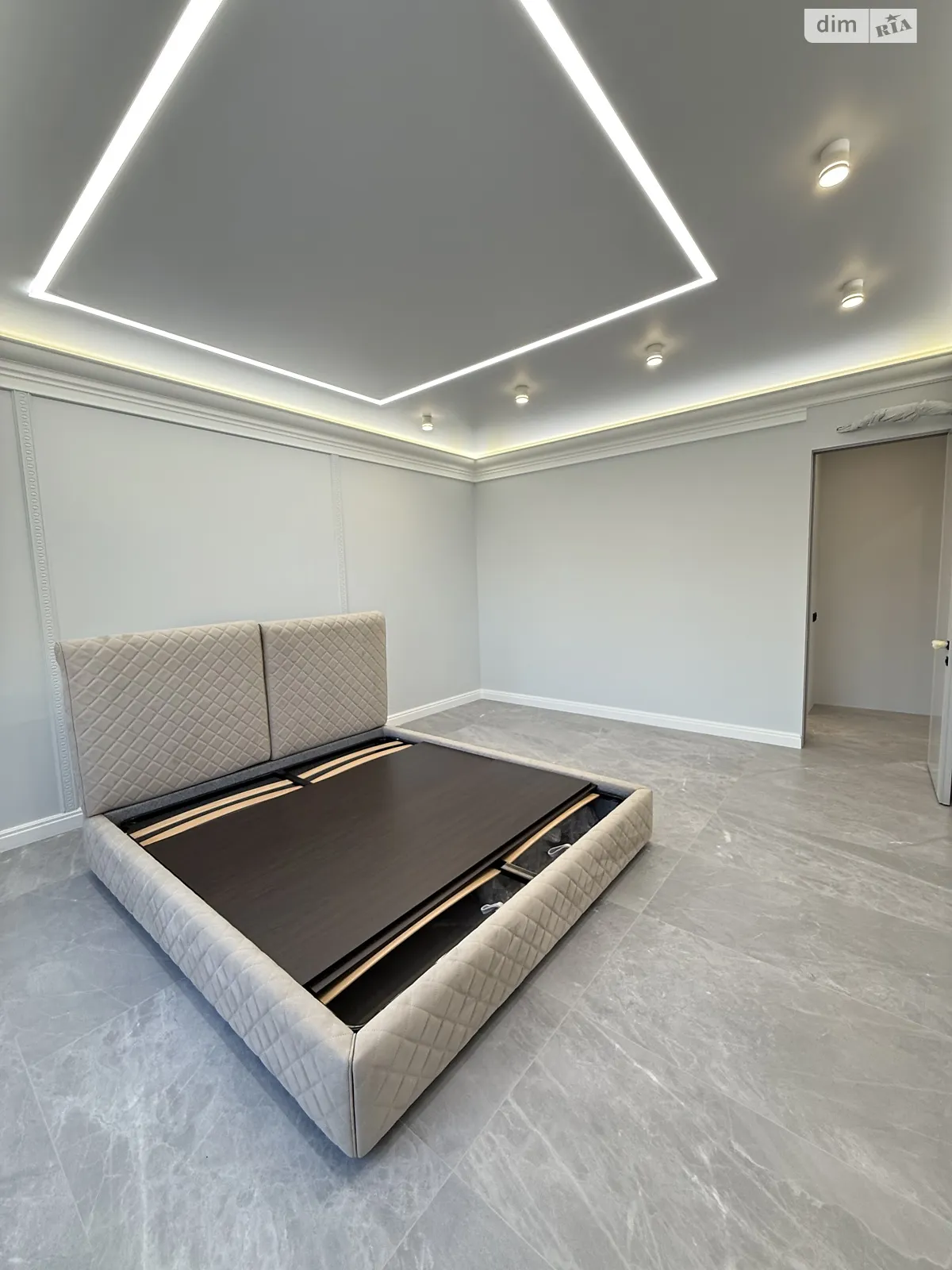 Продается 5-комнатная квартира 161.5 кв. м в Харькове, цена: 319000 $ - фото 1