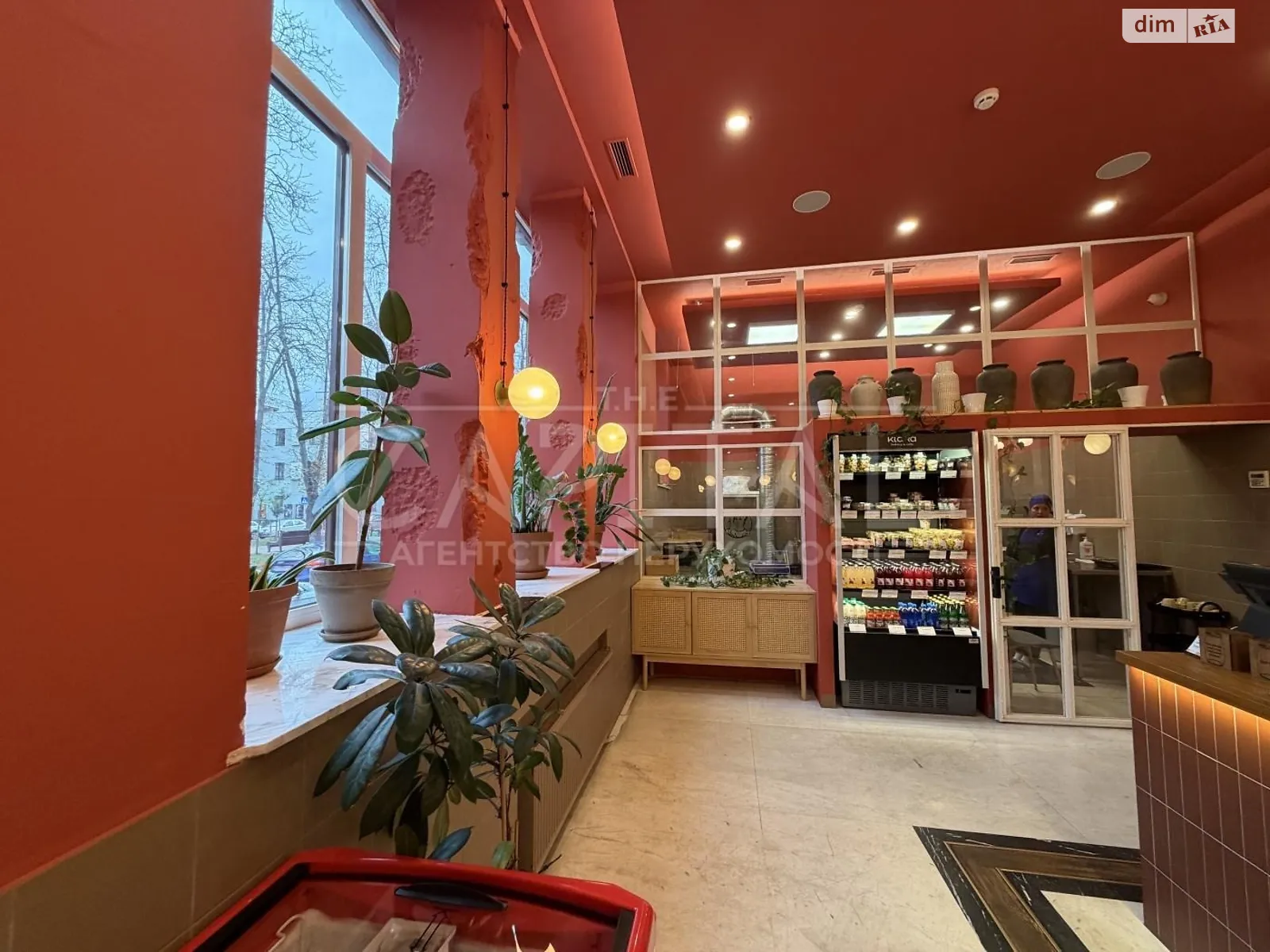 Продается объект сферы услуг 244 кв. м в 4-этажном здании, цена: 1200000 $ - фото 1