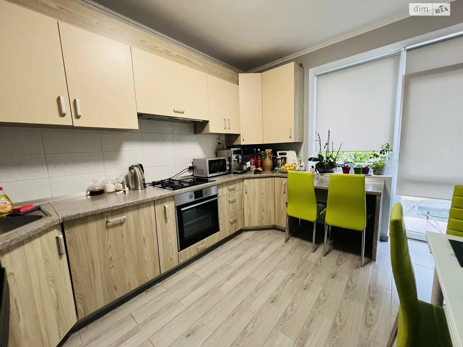 Продается 1-комнатная квартира 43.9 кв. м в Ужгороде, цена: 72500 $ - фото 1