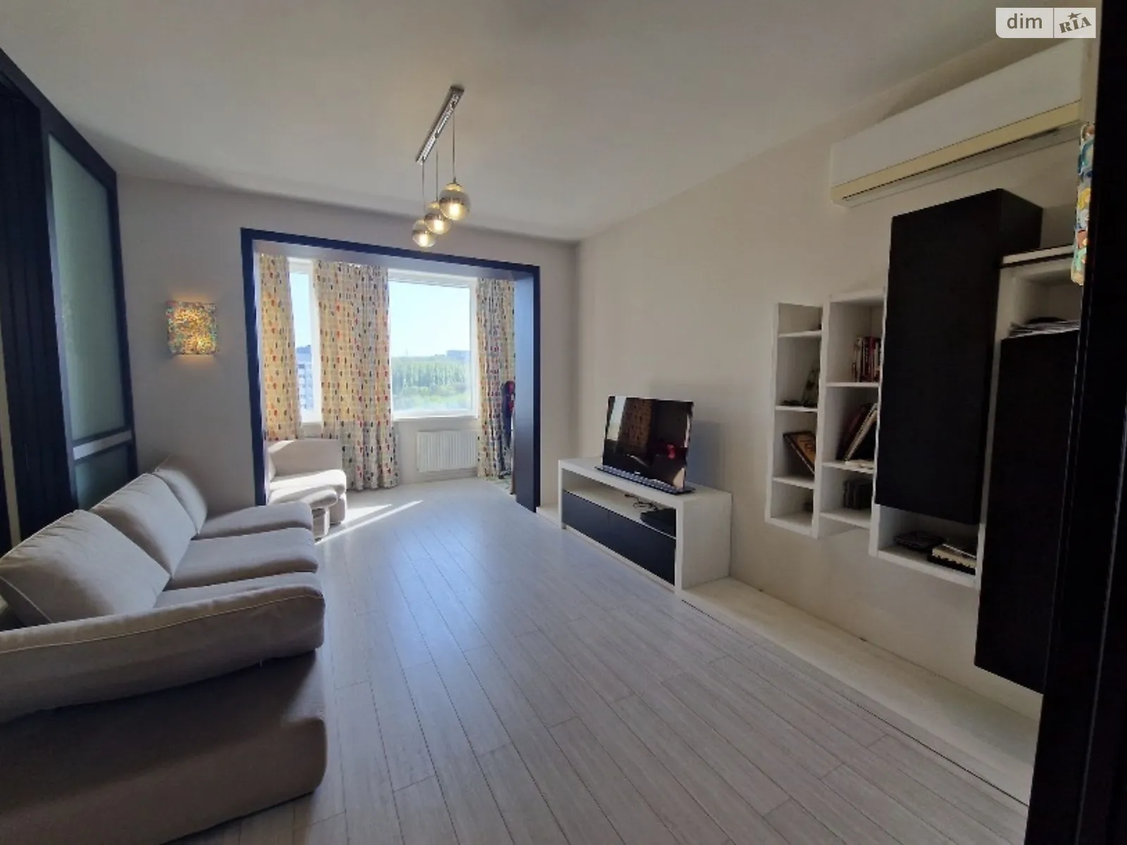 Продается 2-комнатная квартира 72 кв. м в Днепре, ул. Різоля(Судца Маршала), 7 - фото 1