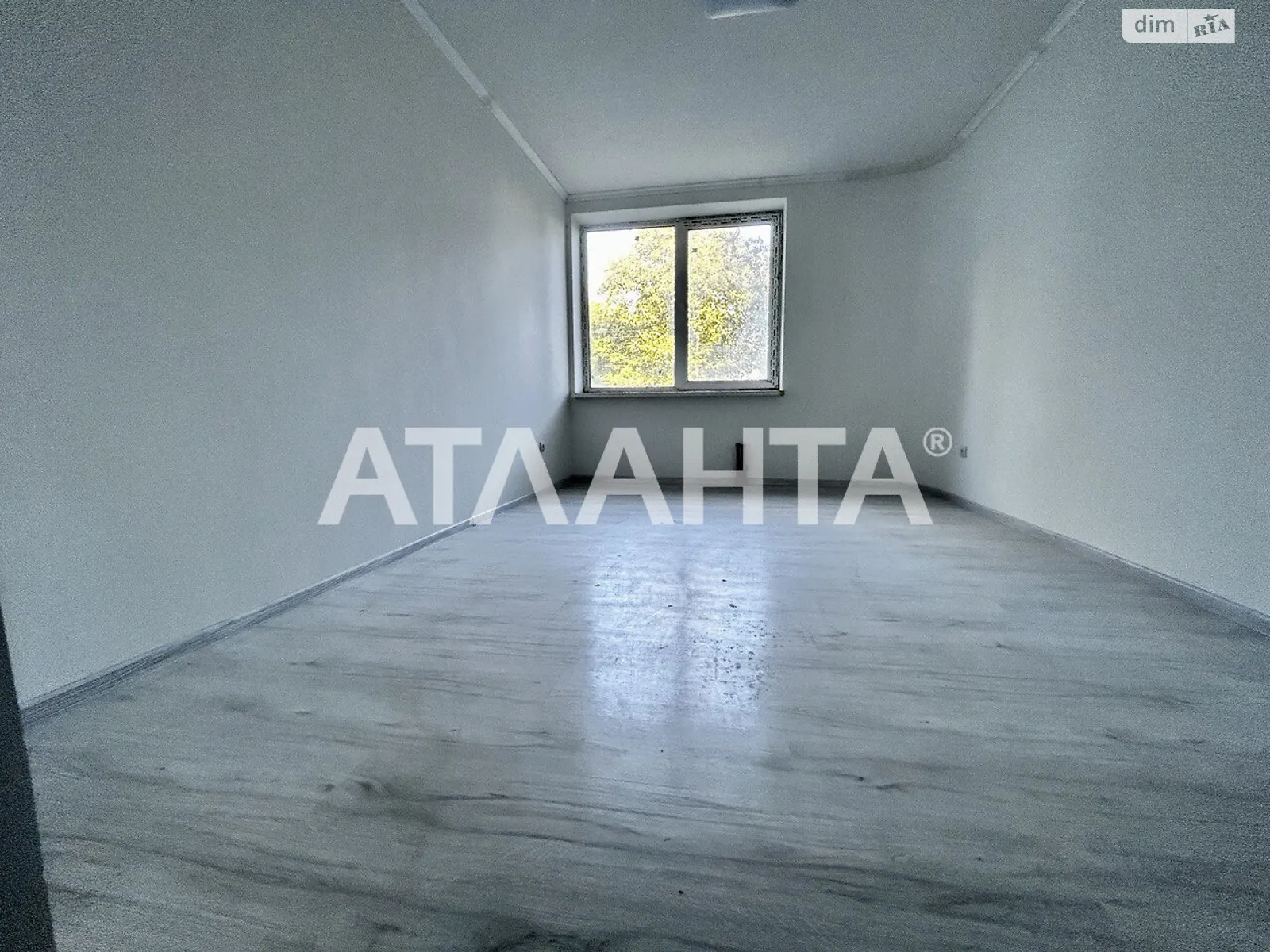 Продається 1-кімнатна квартира 39 кв. м у Чернівцях, вул. Бережанська - фото 1