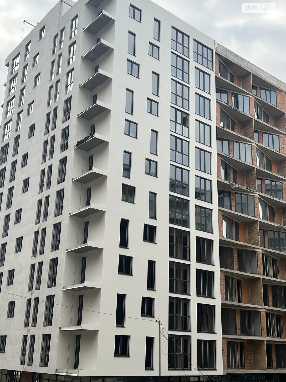 1-комнатная квартира 45 кв. м в Тернополе, ул. Генерала Мирона Тарнавского, 7 - фото 1