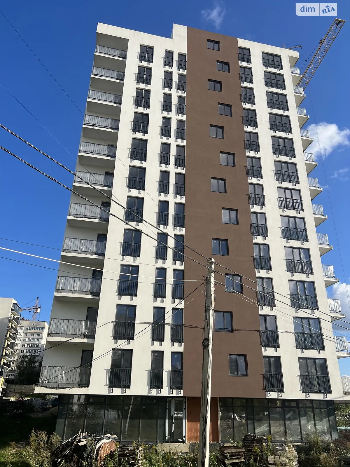 3-комнатная квартира 90 кв. м в Тернополе, ул. Генерала Мирона Тарнавского, 7 - фото 1