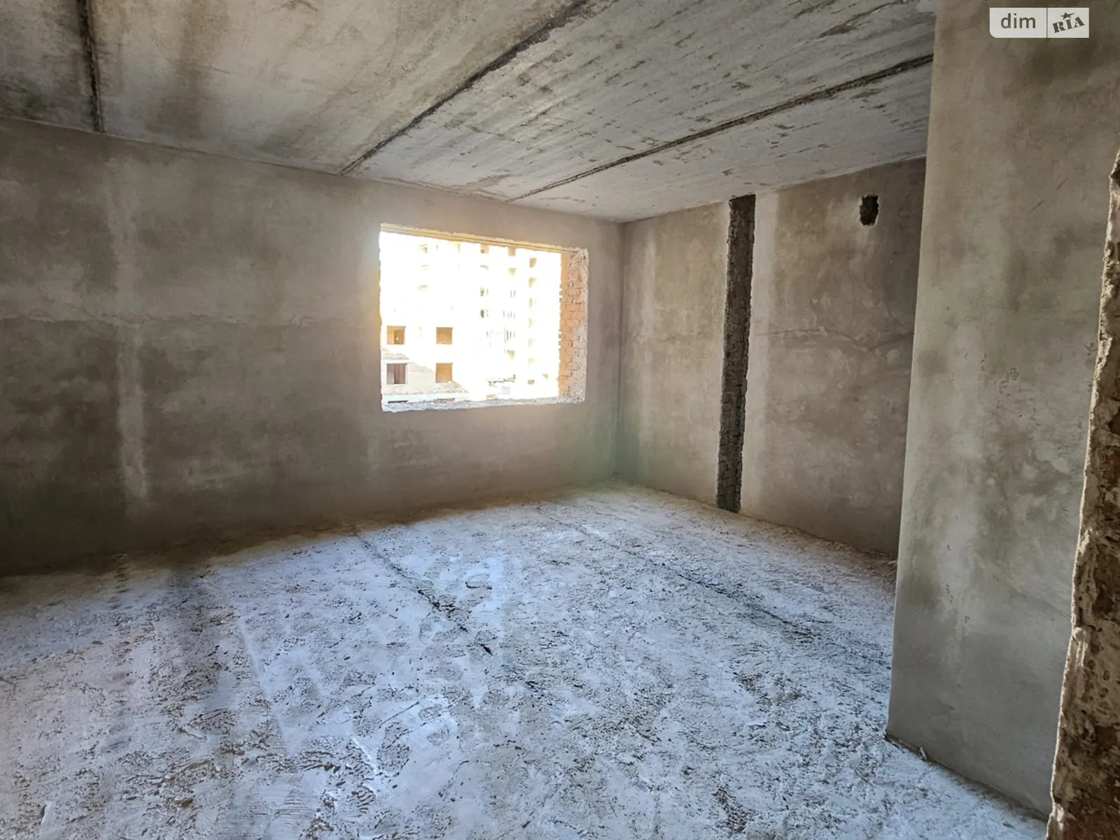 Продается 1-комнатная квартира 59.1 кв. м в Ивано-Франковске, ул. Бандеры Степана - фото 1