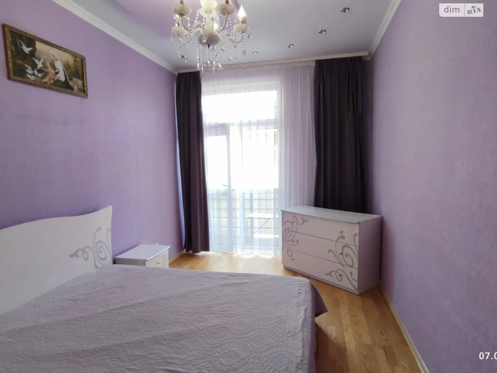 Продается 2-комнатная квартира 70 кв. м в Ужгороде, ул. Вишневая(Осипенко) - фото 1