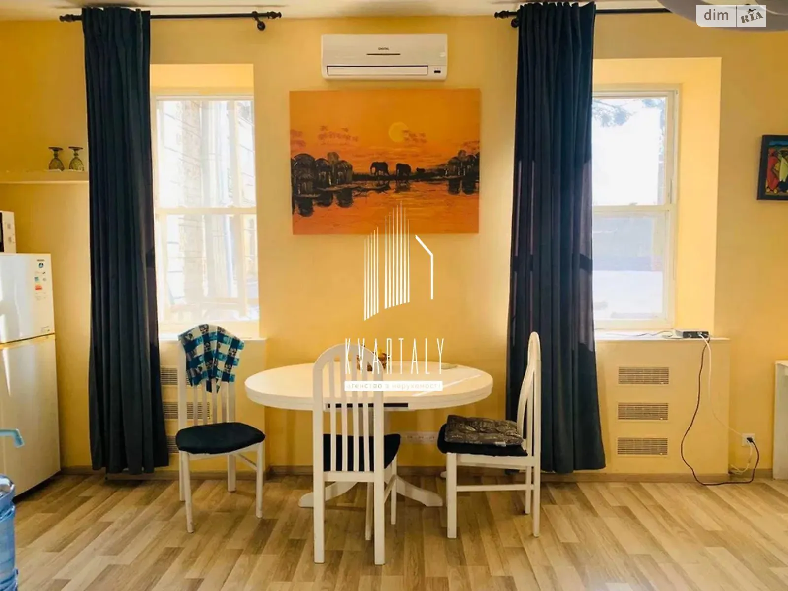 Сдается в аренду 1-комнатная квартира 51.7 кв. м в Киеве, ул. Крещатик, 13 - фото 1