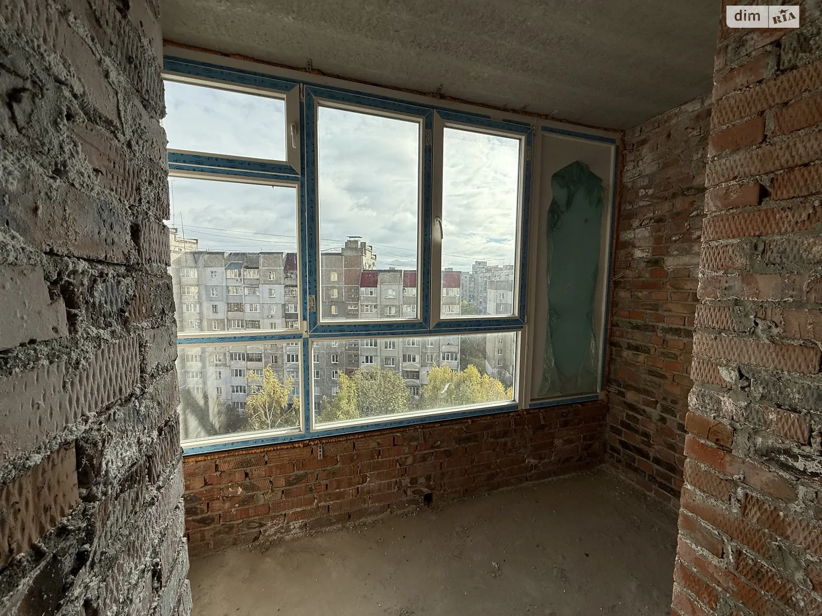 Продается 1-комнатная квартира 44 кв. м в Хмельницком, ул. Зализняка Максима, 1Б - фото 1