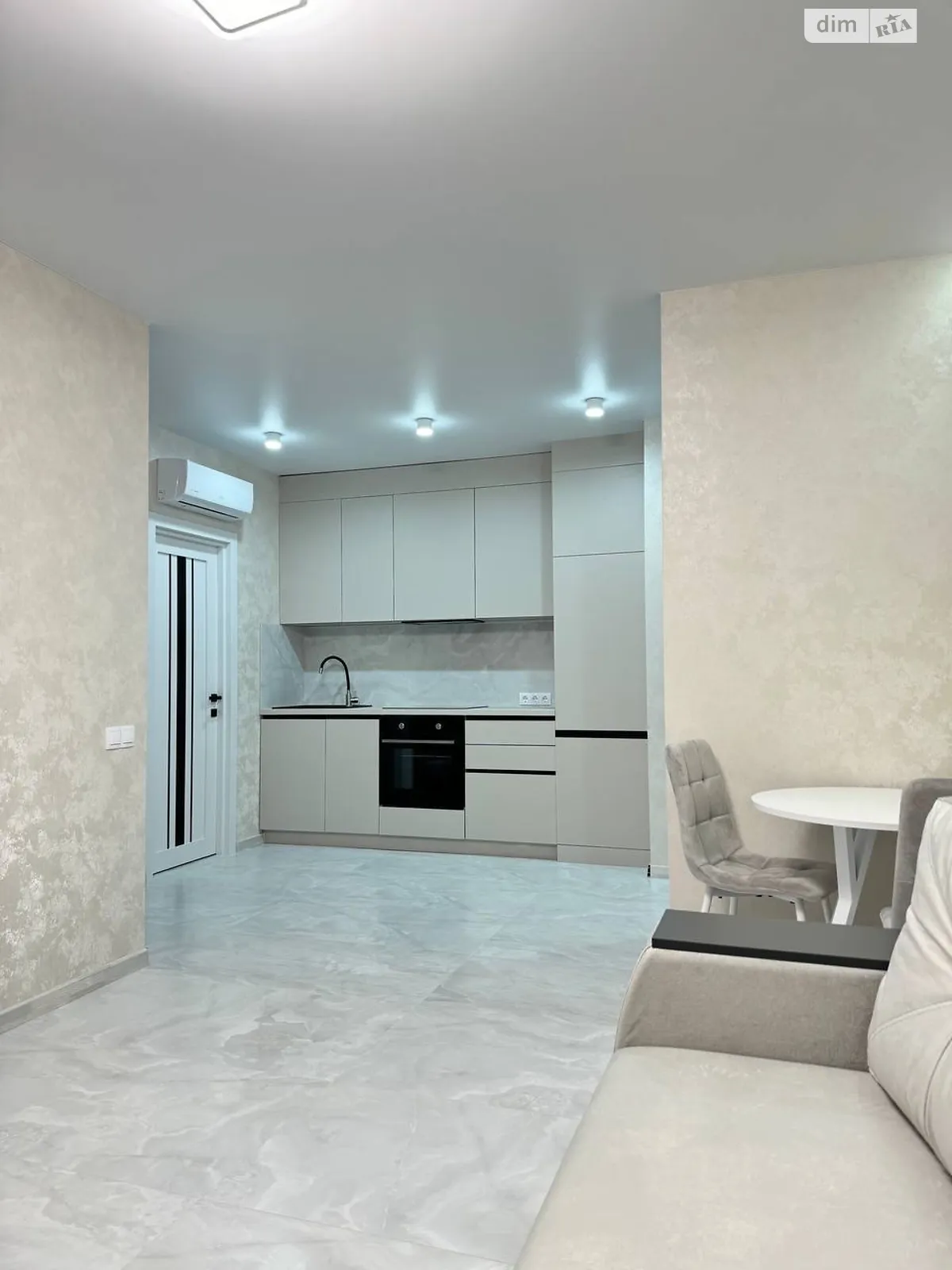 Продається 1-кімнатна квартира 40 кв. м у Крижанівка, вул. Академіка Сахарова - фото 1