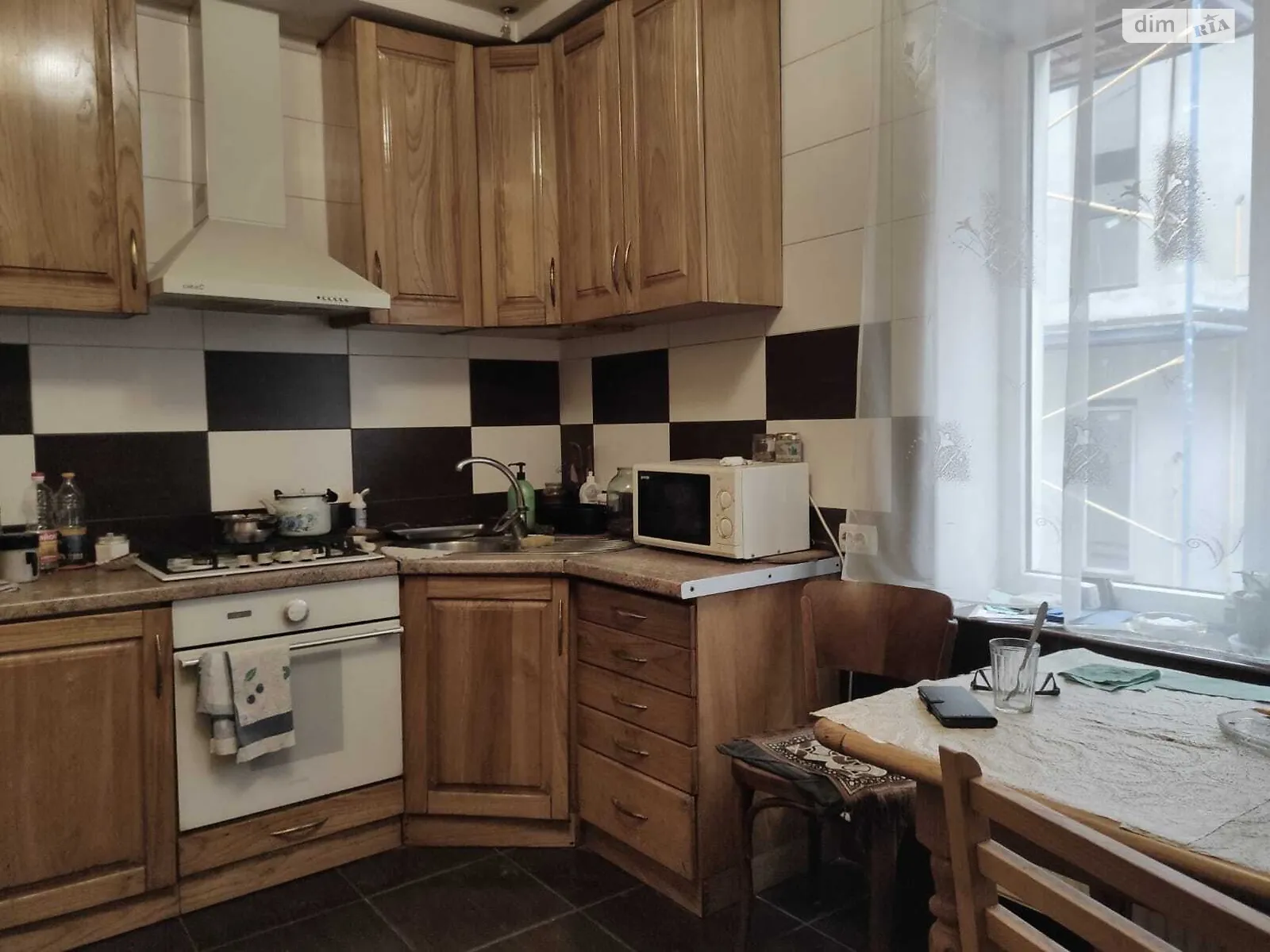 Продается дом на 2 этажа 204 кв. м с верандой, цена: 185000 $ - фото 1