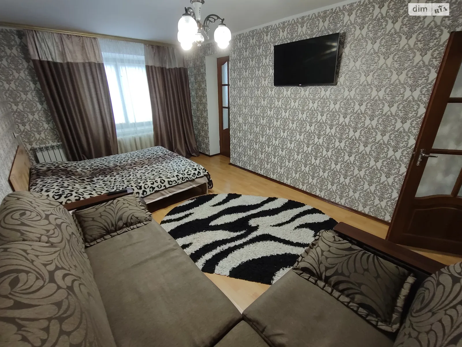 Сдается в аренду 1-комнатная квартира в Ровно, ул. Киевская, 77 - фото 1