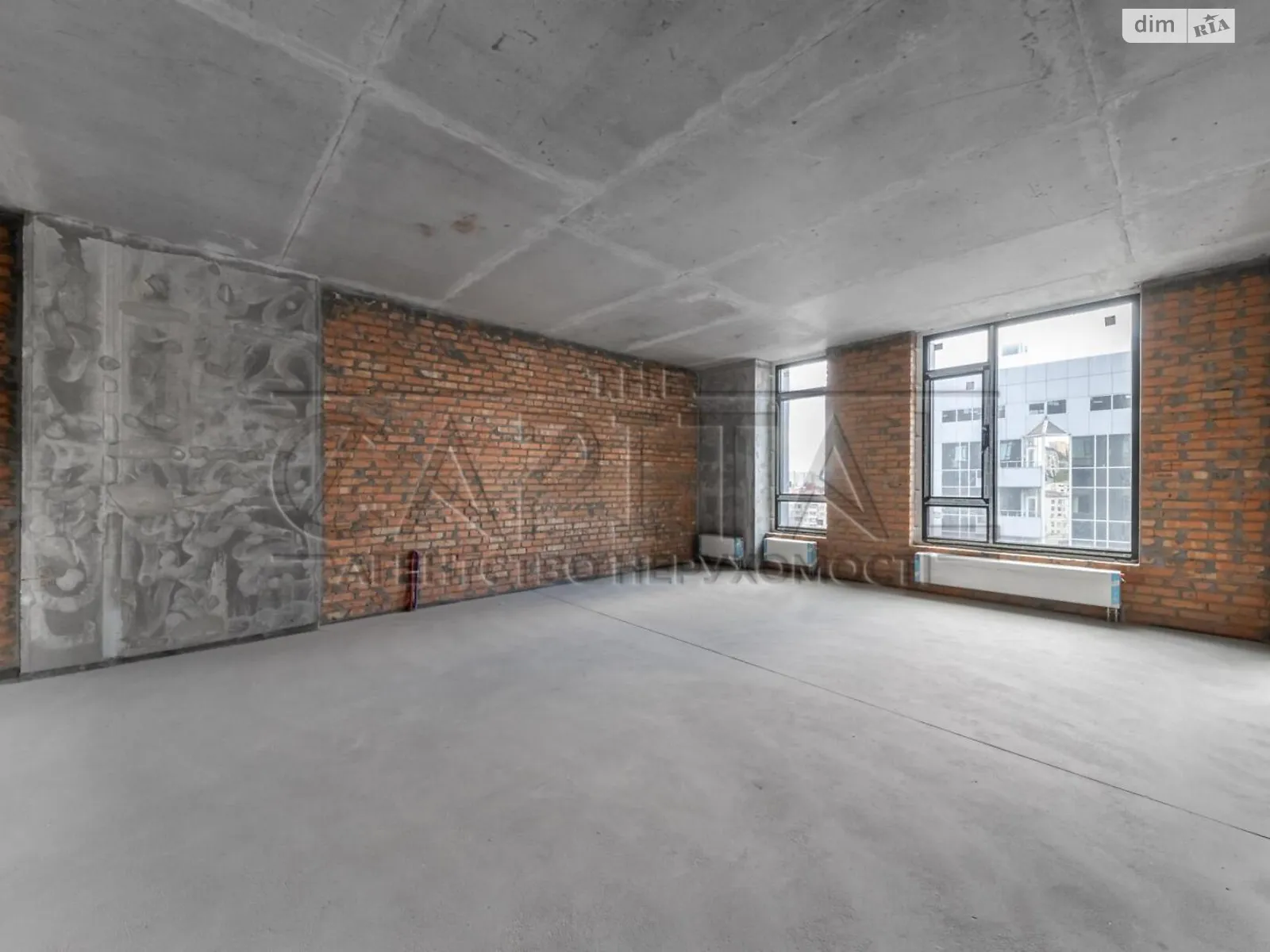 Продается 2-комнатная квартира 100 кв. м в Киеве, ул. Василия Тютюнника, 39 - фото 1