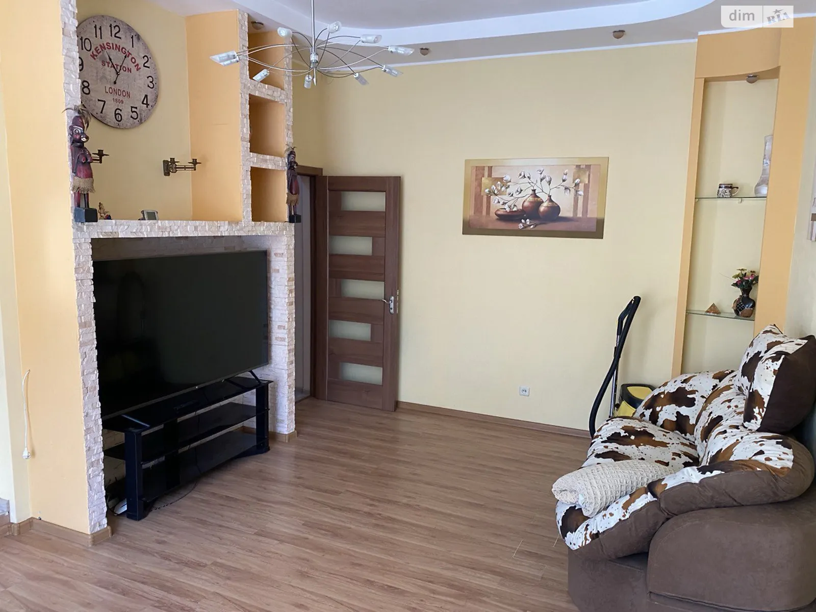 Сдается в аренду 1-комнатная квартира 54 кв. м в Днепре, ул. Привокзальная, 3 - фото 1