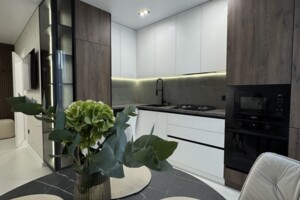 Продажа квартиры, Ивано-Франковск, р‑н. Княгинин, Юліана Пелеша (Крайковского) улица