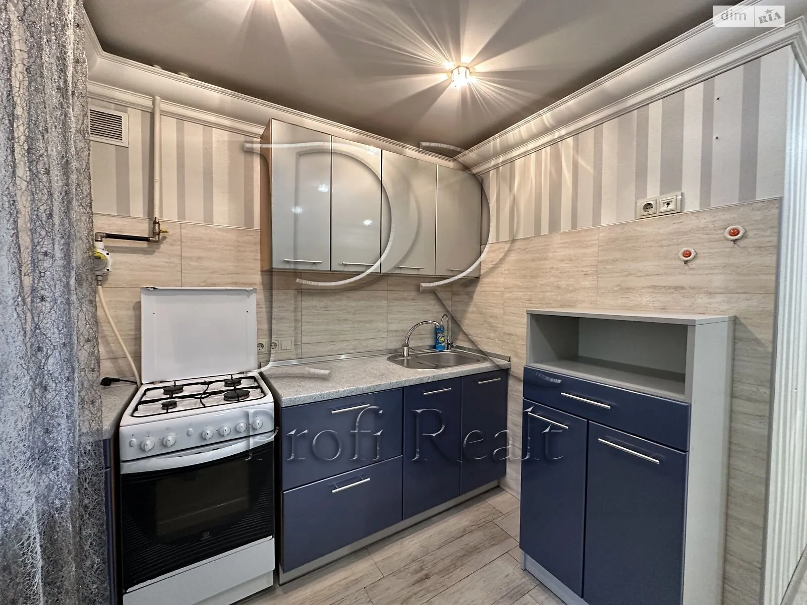 Продается 2-комнатная квартира 55 кв. м в Киеве, просп. Голосеевский(40-летия Октября), 108 корпус 3 - фото 1