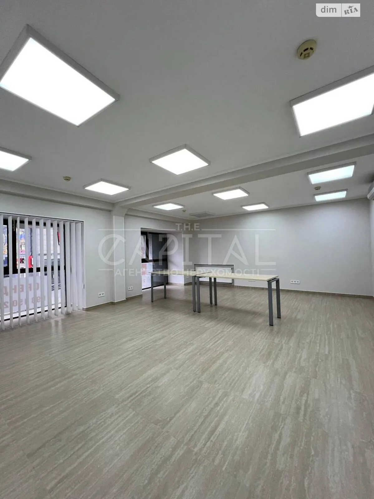 Сдается в аренду помещения свободного назначения 212 кв. м в 5-этажном здании, цена: 2500 $ - фото 1