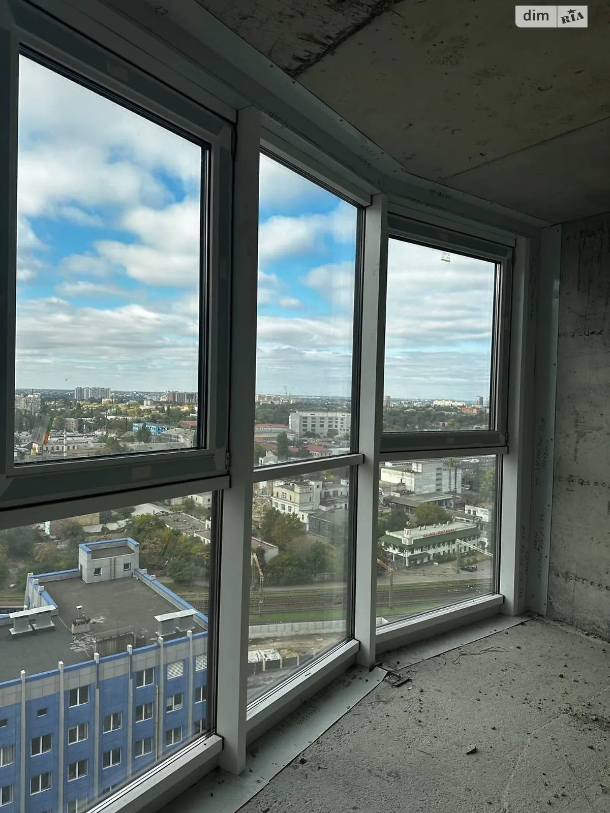 Продается 1-комнатная квартира 43.83 кв. м в Одессе, пер. Среднефонтанский, 1А - фото 1