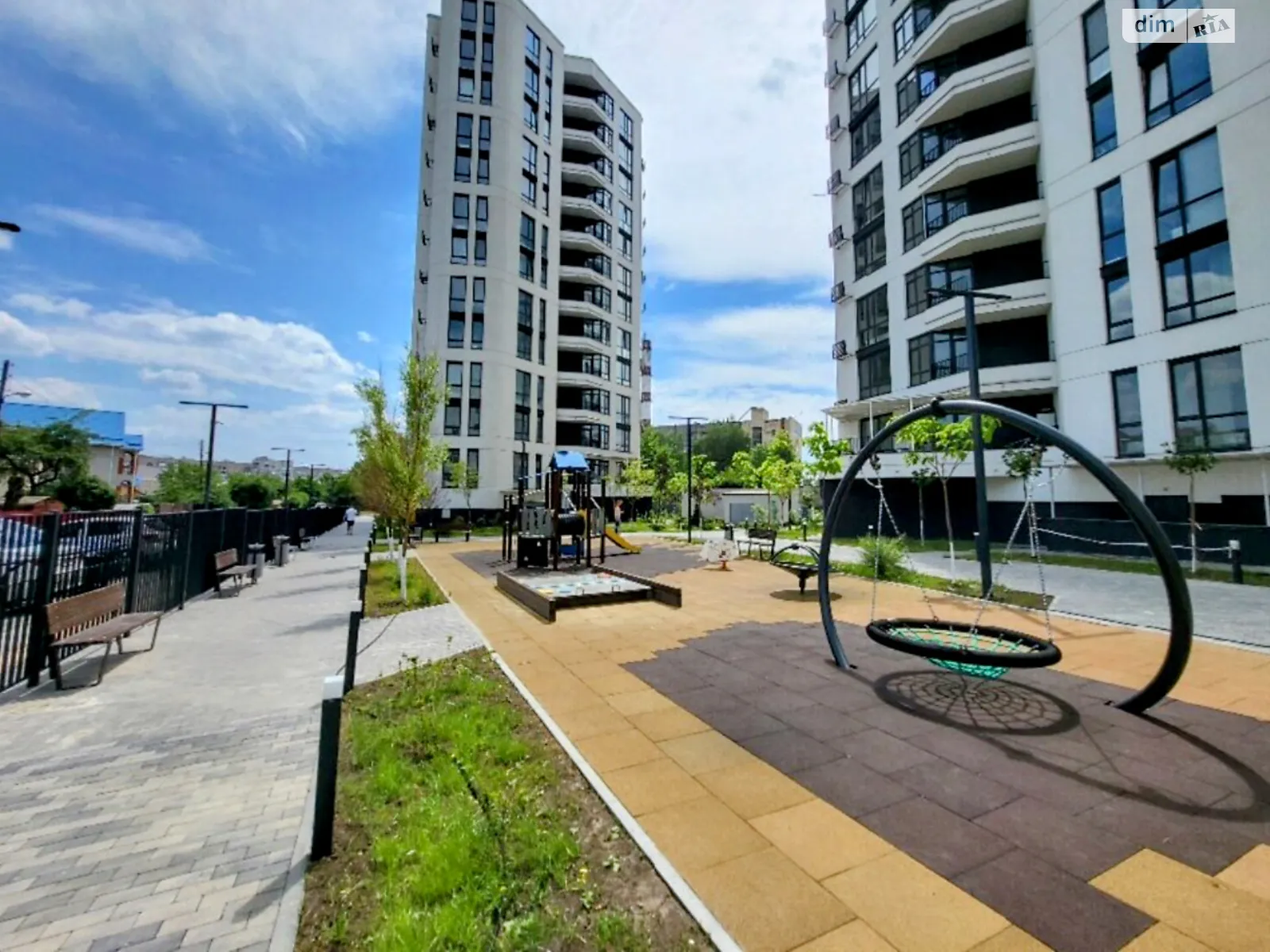 Продається 2-кімнатна квартира 65 кв. м у Вінниці, вул. 600-річчя - фото 1