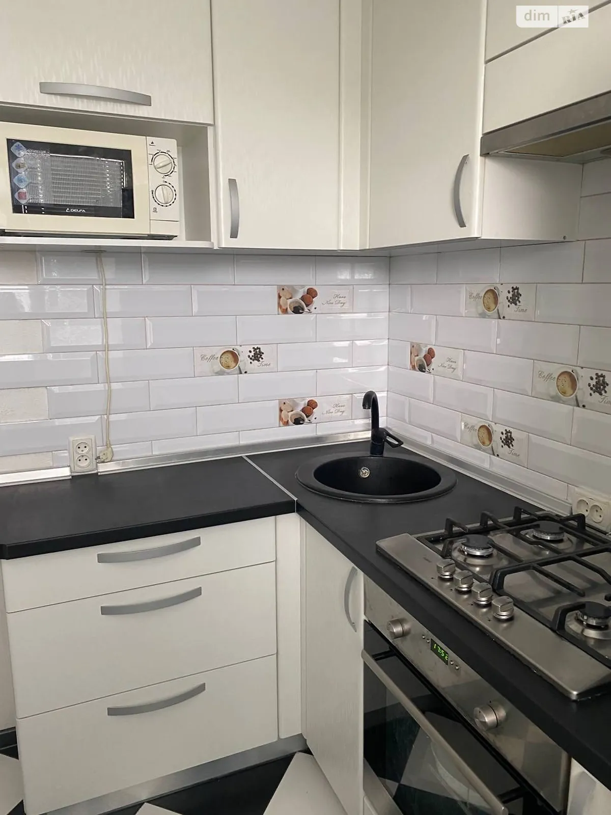 Продается 1-комнатная квартира 33 кв. м в Харькове, ул. Гвардейцев-Широнинцев - фото 1