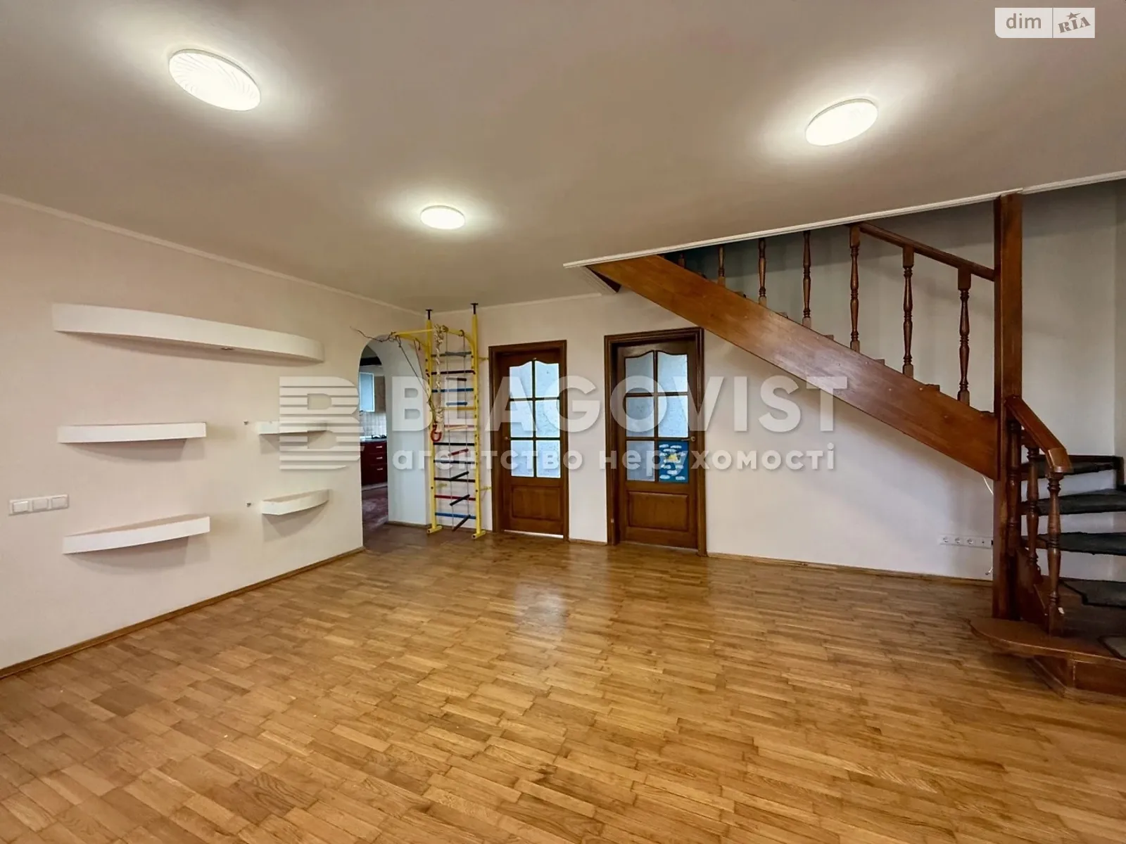 Продается 6-комнатная квартира 150 кв. м в Киеве, ул. Гоголевская, 27 - фото 1