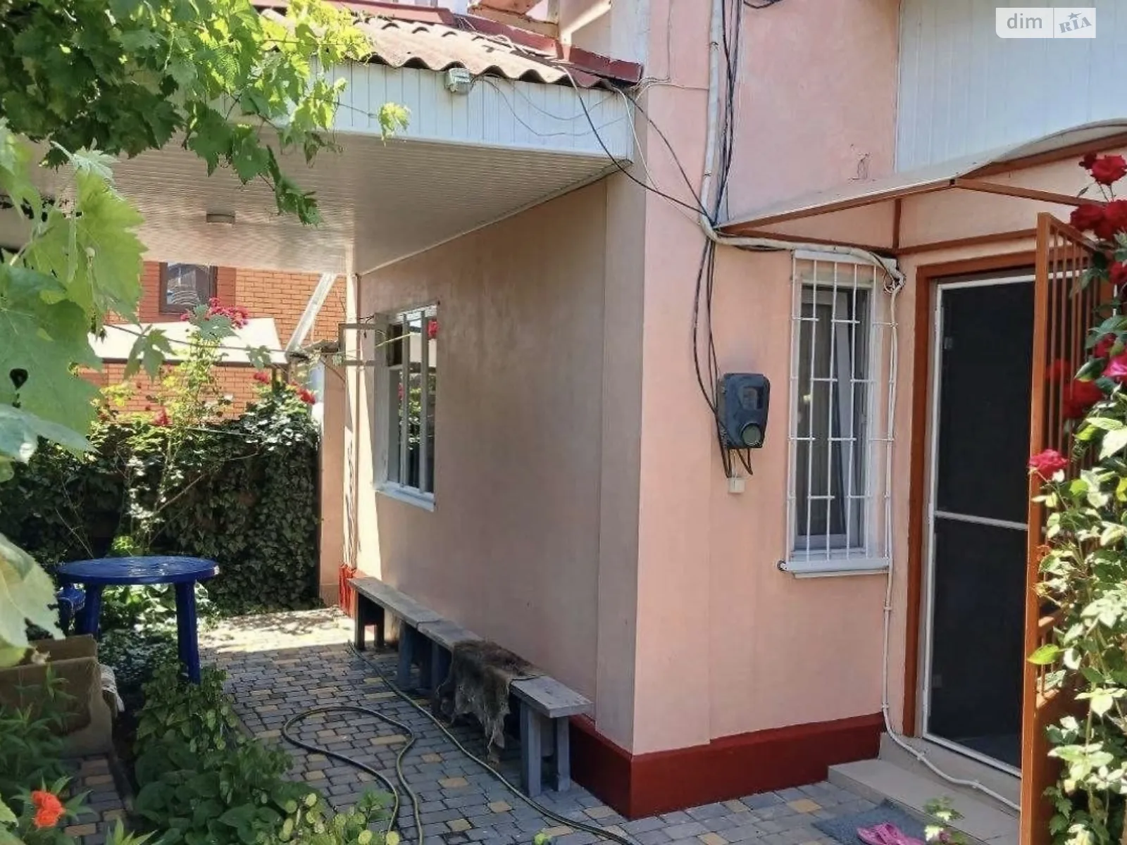 Продается дом на 2 этажа 60 кв. м с баней/сауной, цена: 39500 $ - фото 1