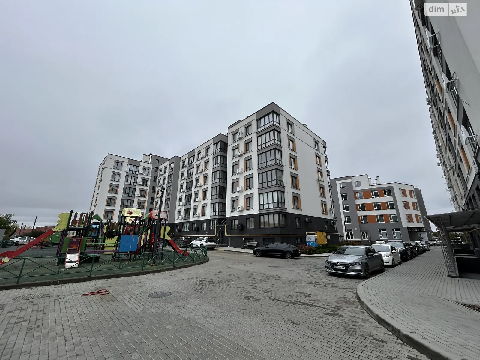 Продается 1-комнатная квартира 49.8 кв. м в Виннице, ул. Ивана Богуна - фото 1