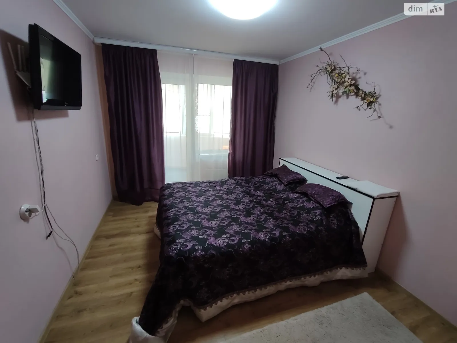 Сдается в аренду 3-комнатная квартира в Ровно, цена: 1200 грн - фото 1