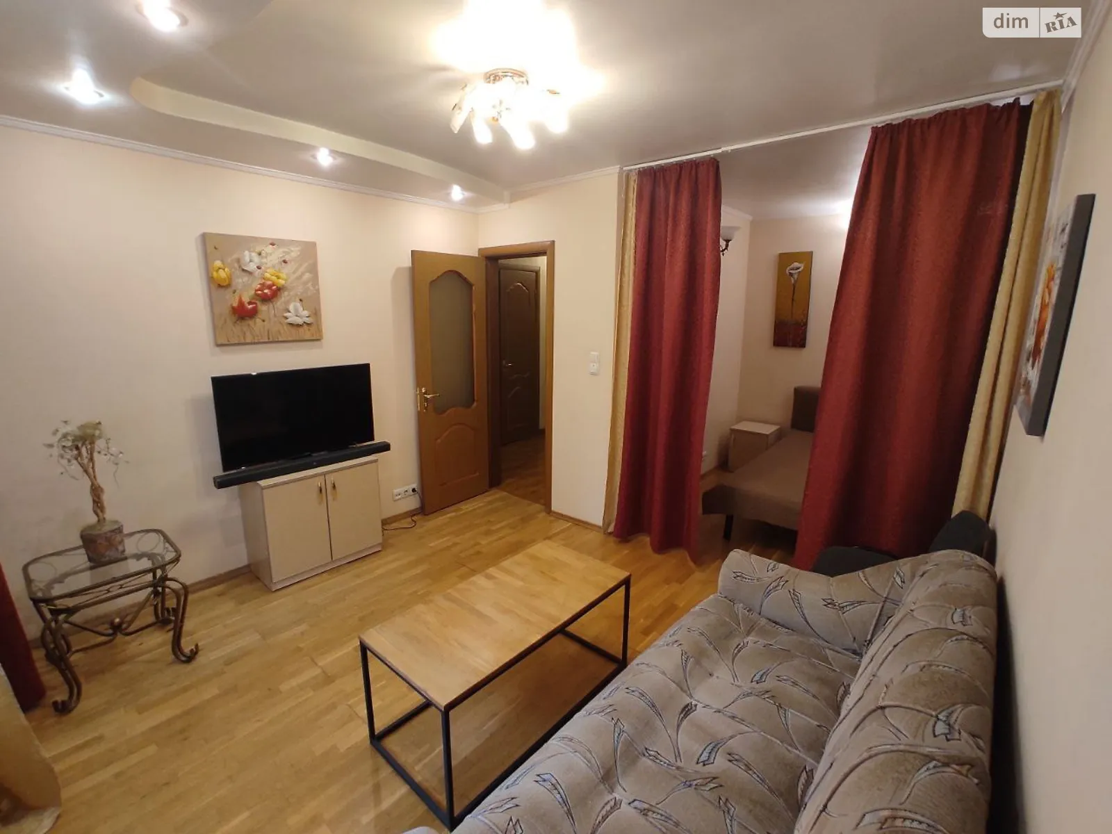 Здається в оренду 1-кімнатна квартира 40 кв. м у Києві, вул. Рибальська, 8 - фото 1