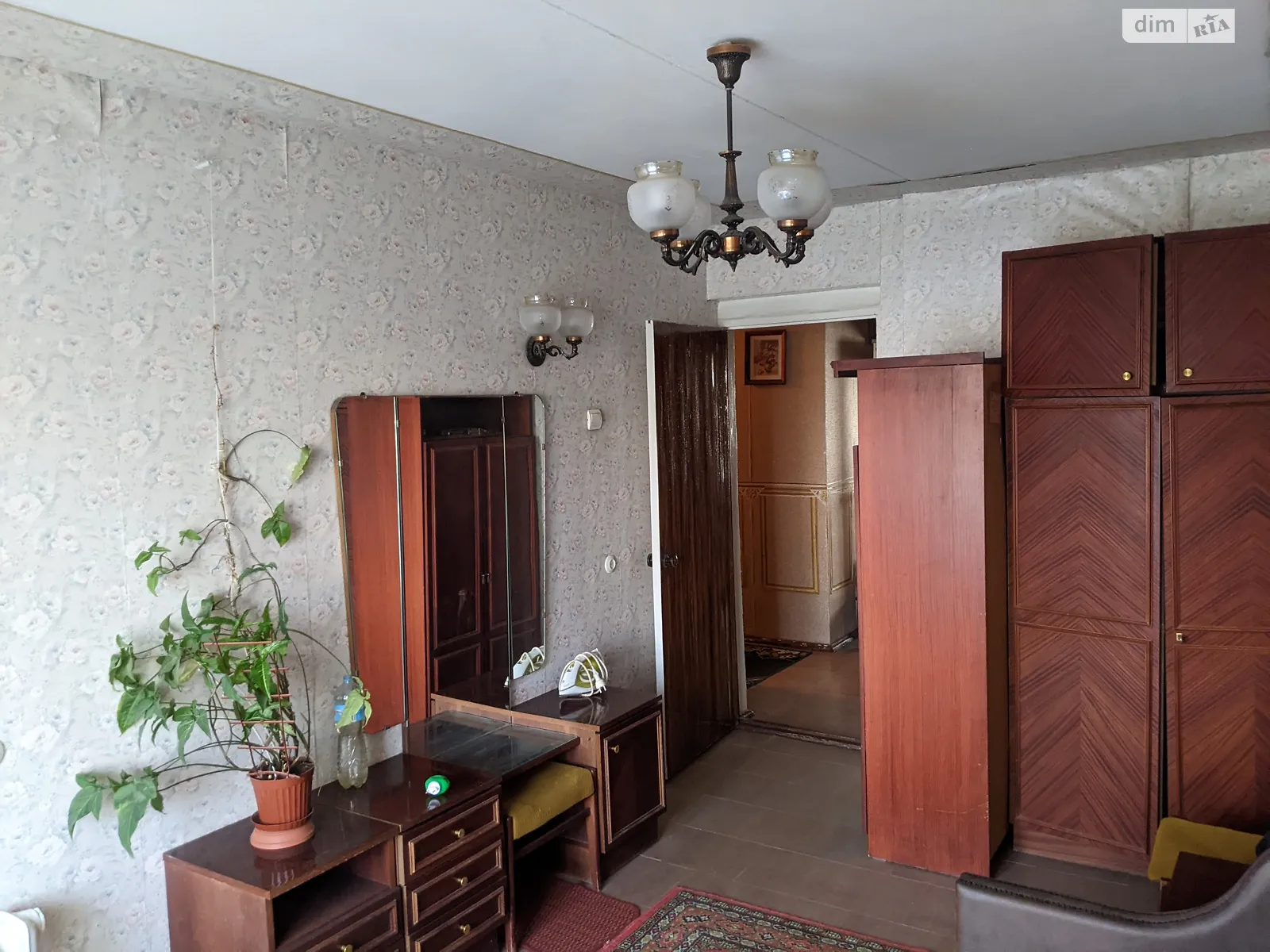 Продается 3-комнатная квартира 64.5 кв. м в Кривом Роге, бул. Миколи Вороного(Василевского Маршала), 35 - фото 1