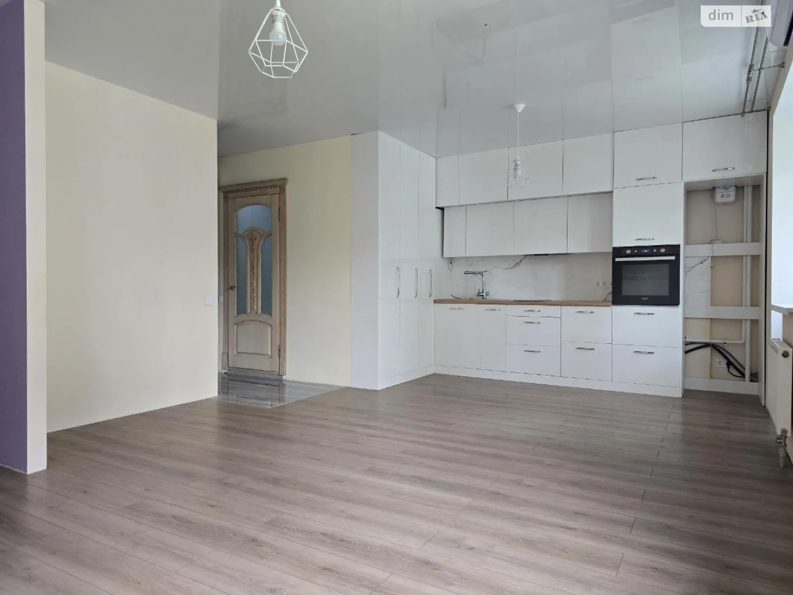 Продается 1-комнатная квартира 42.8 кв. м в Киеве, ул. Академика Лебедева, 1 корпус 8 - фото 1