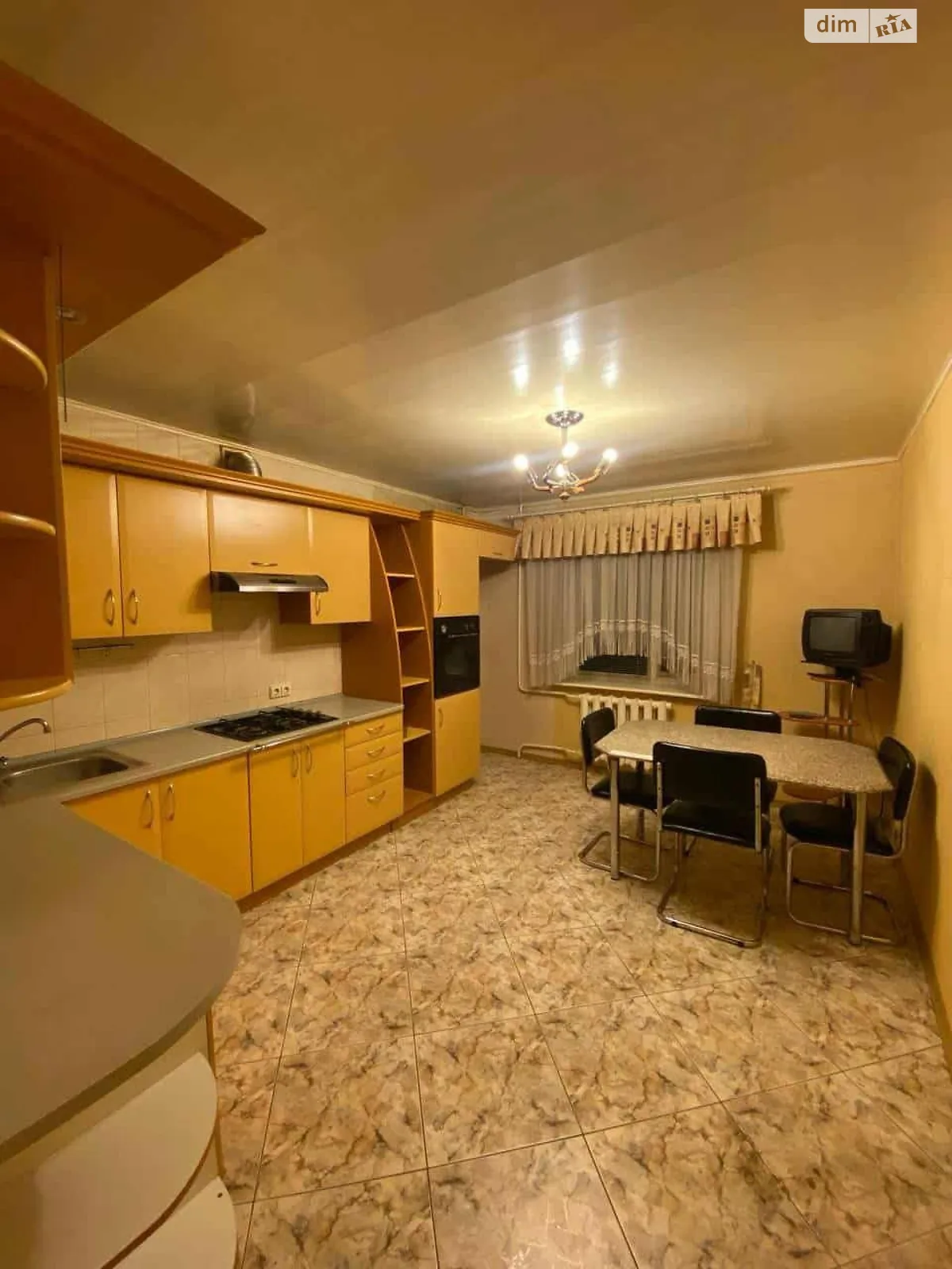 Сдается в аренду 3-комнатная квартира 100 кв. м в Белой Церкви, бул. Александрийский(50-летия Победы), 12 - фото 1