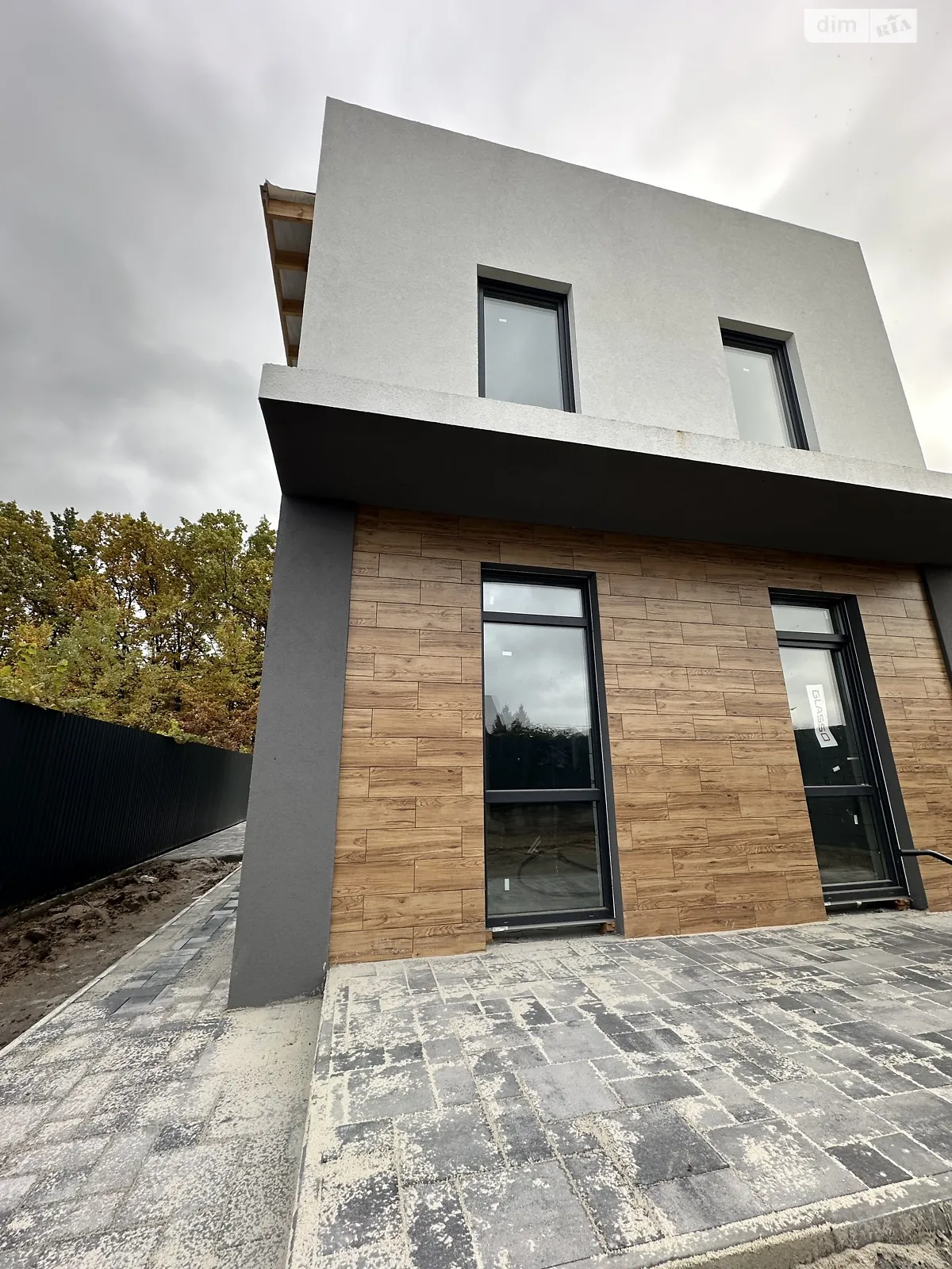 Продается дом на 2 этажа 112 кв. м с беседкой, цена: 79000 $ - фото 1