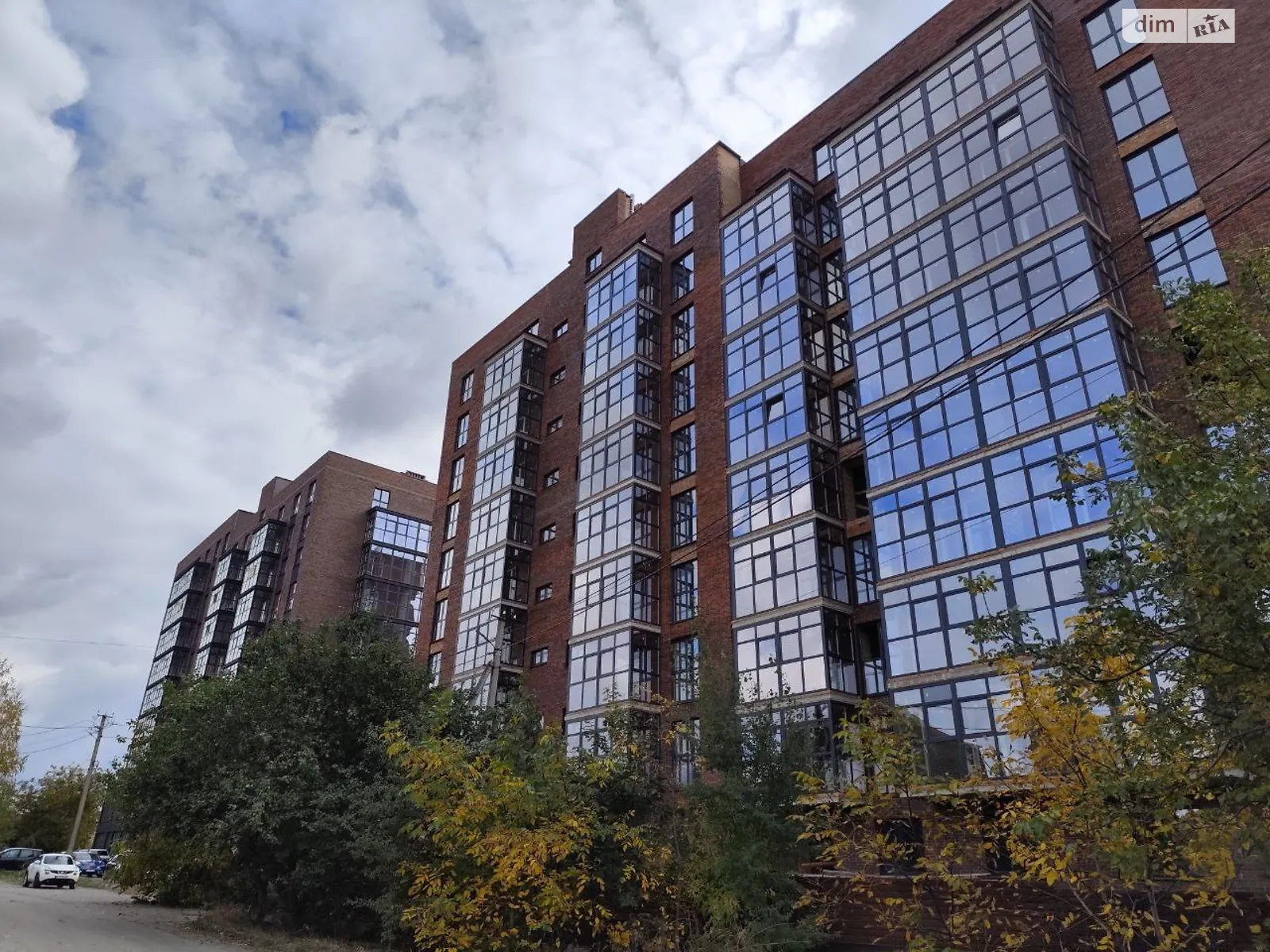 Продается 1-комнатная квартира 53 кв. м в Полтаве, ул. Великотырновская, 9А - фото 1