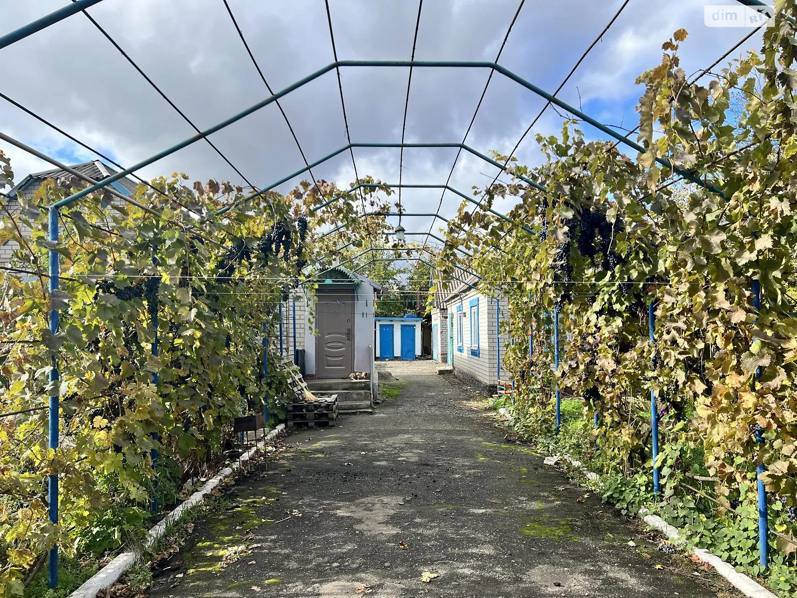 Продается одноэтажный дом 75.2 кв. м с балконом, цена: 28000 $ - фото 1