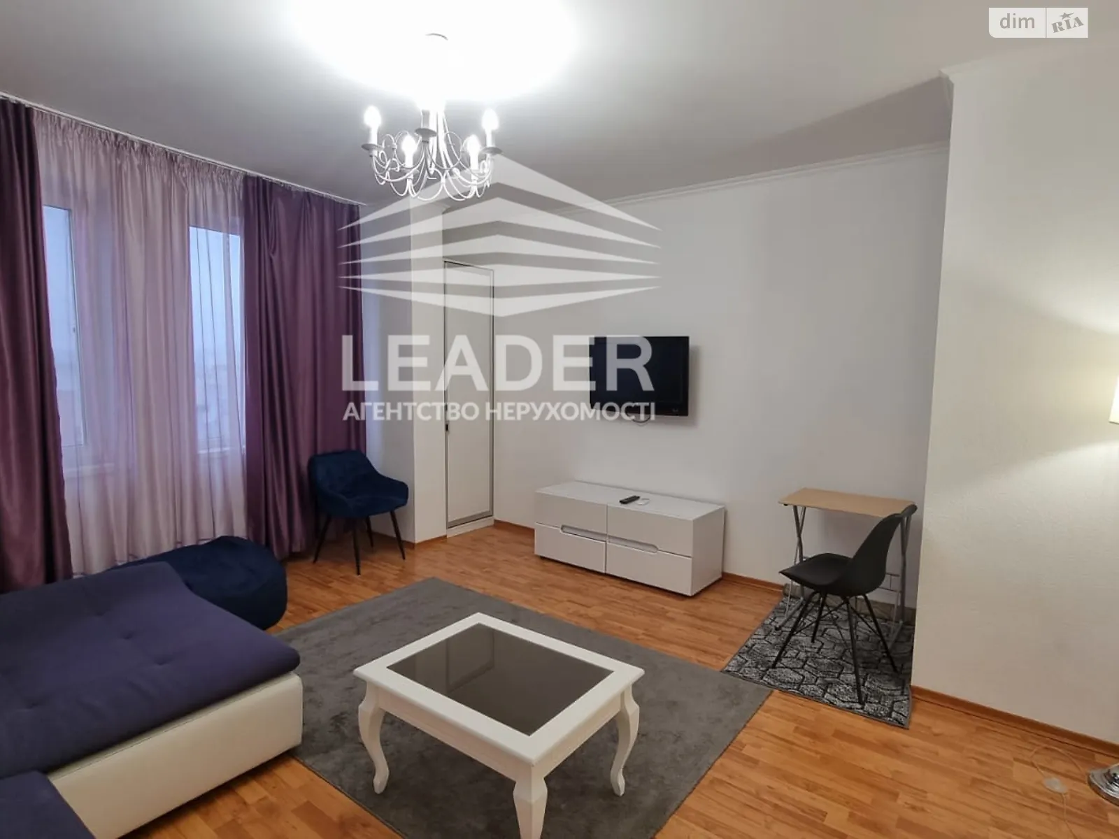 Продается 3-комнатная квартира 96 кв. м в Виннице, ул. Зодчих - фото 1