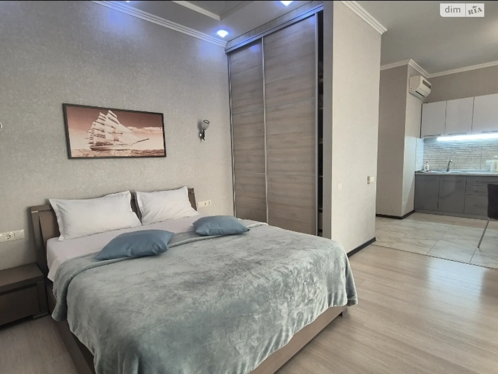 Сдается в аренду 1-комнатная квартира 40 кв. м в Одессе, ул. Асташкина, 29 - фото 1