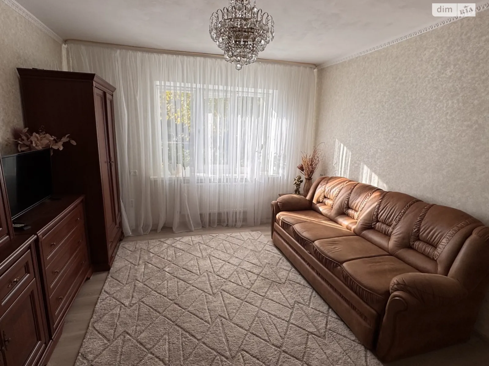 2-комнатная квартира 40.9 кв. м в Луцке, ул. Саперов - фото 1