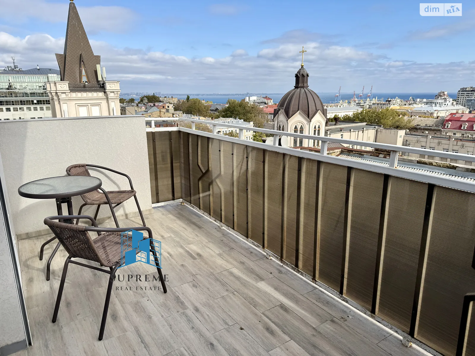 Продается 1-комнатная квартира 81 кв. м в Одессе, ул. Европейская - фото 1