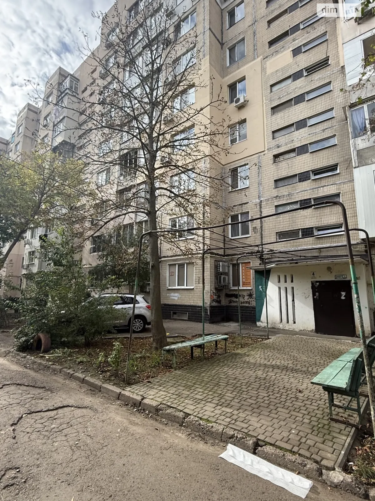 Продается 3-комнатная квартира 64.3 кв. м в Одессе, ул. Академика Королева, 3 - фото 1