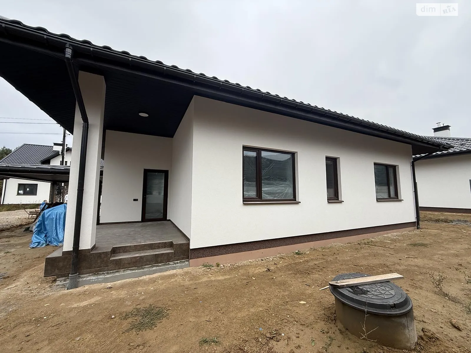 Продается одноэтажный дом 95 кв. м с подвалом, цена: 195000 $ - фото 1