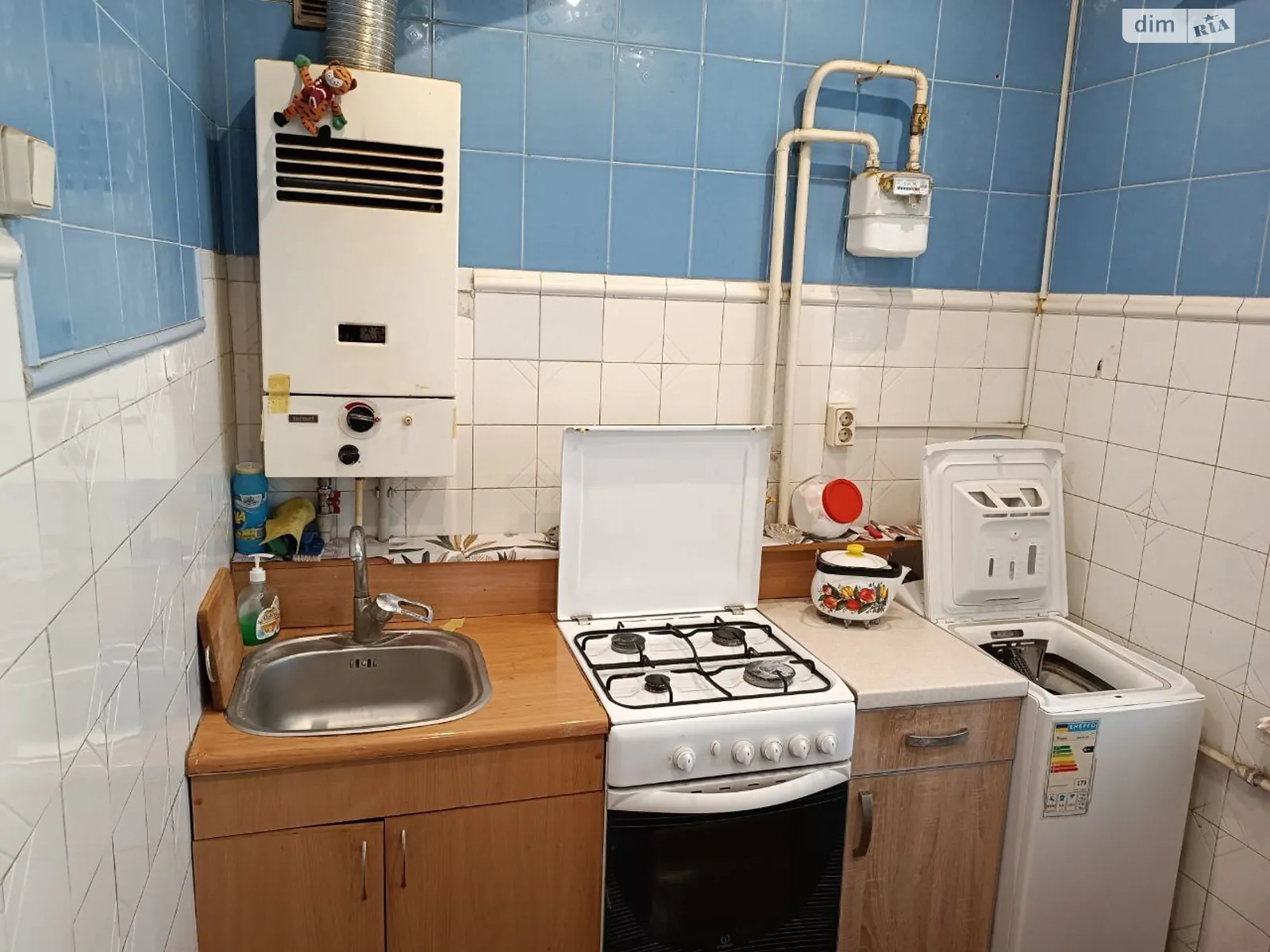 Продается 3-комнатная квартира 56 кв. м в Харькове, просп. Байрона(Героев Сталинграда), 1/4 - фото 1