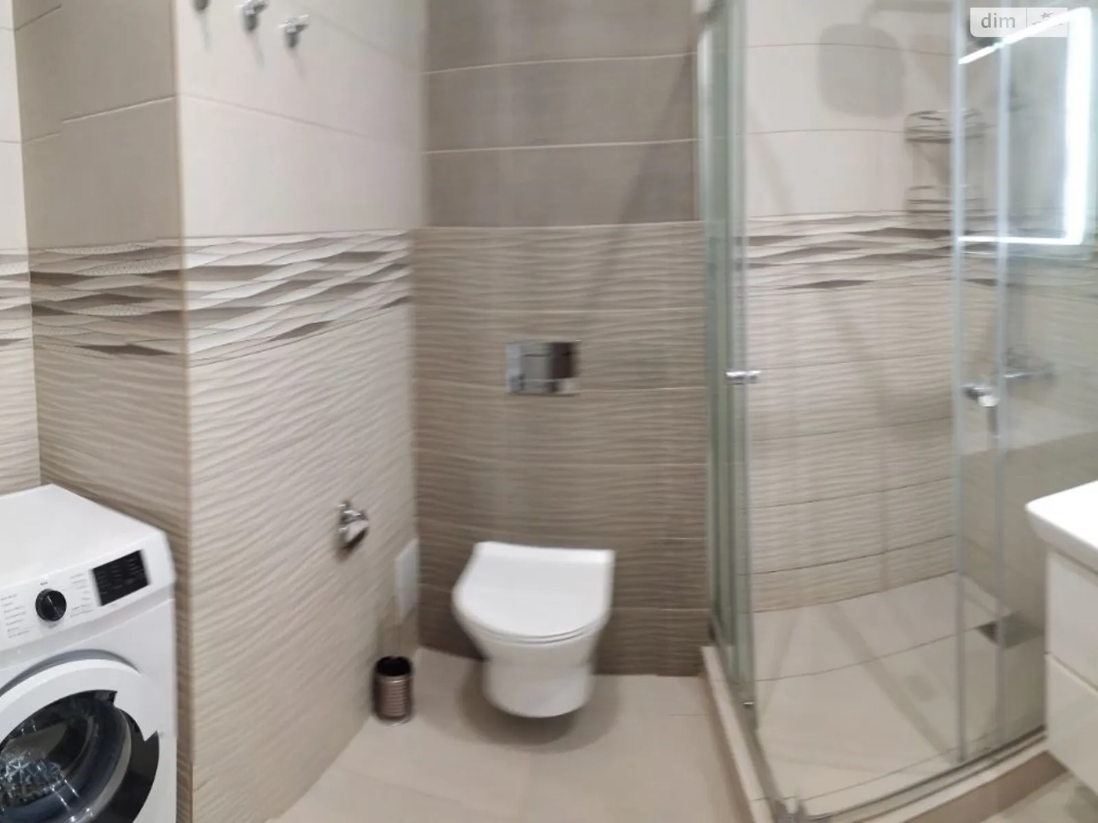 Сдается в аренду 1-комнатная квартира 43 кв. м в Одессе, пер. Курортный, 1А - фото 1