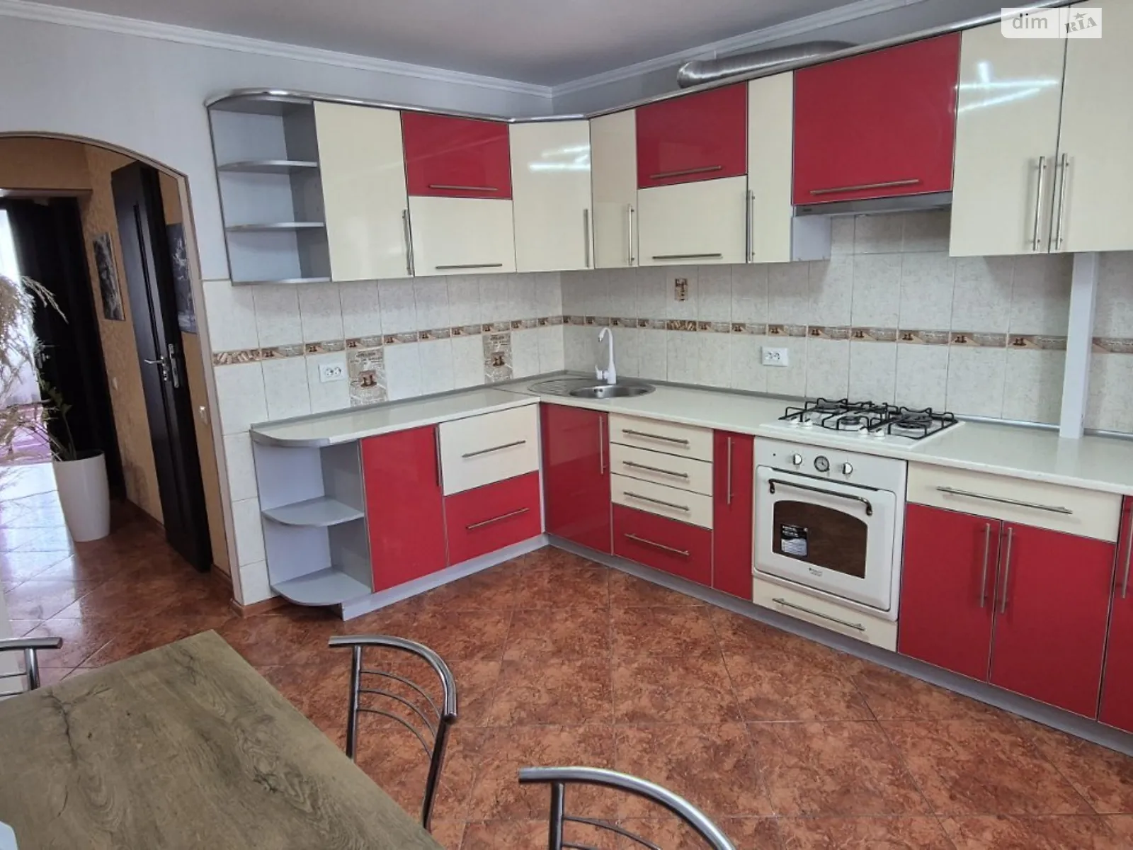 3-комнатная квартира 89 кв. м в Тернополе, бул. Вишневецкого Дмитрия - фото 1