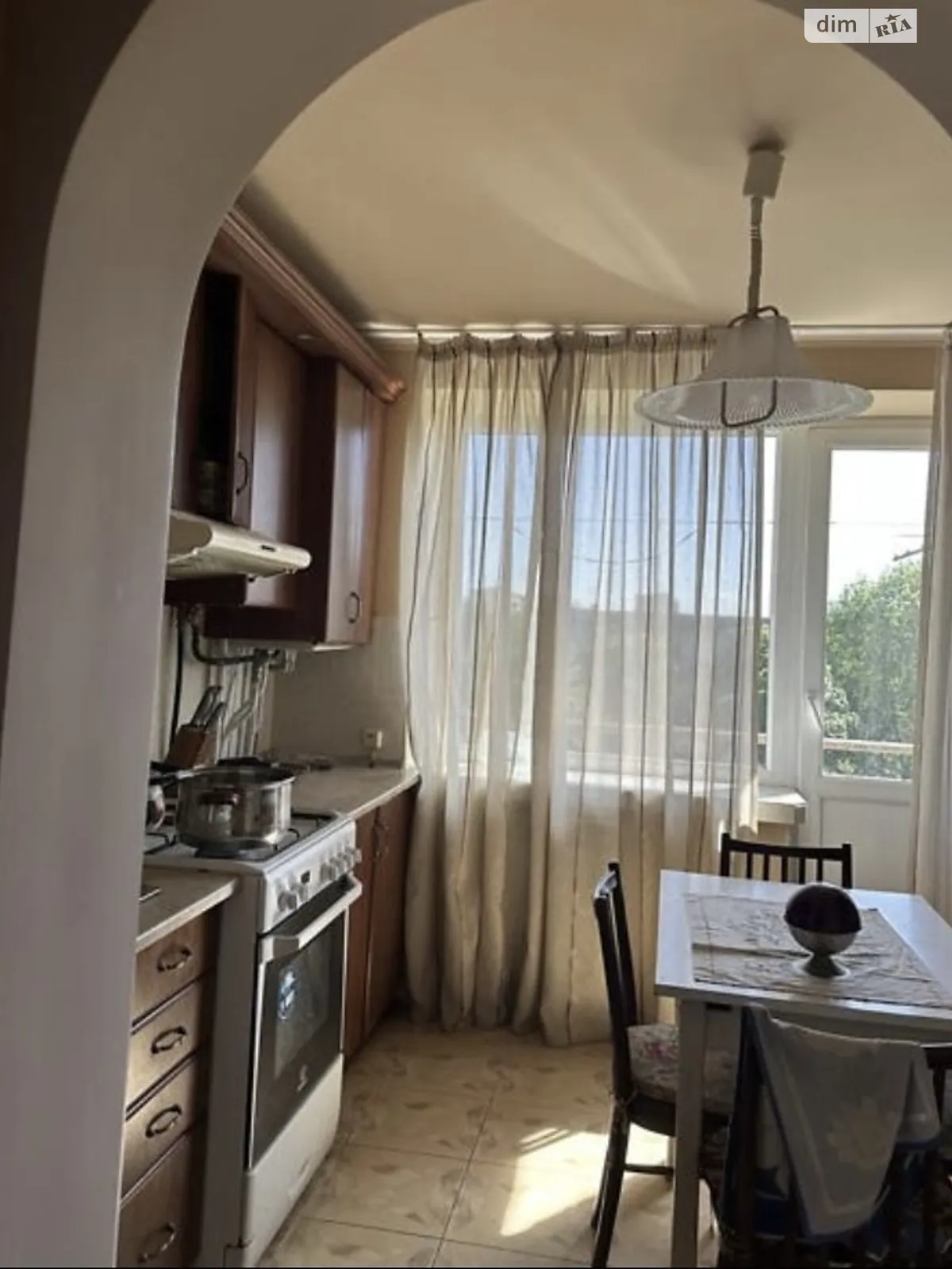 Продається 2-кімнатна квартира 58.2 кв. м у Ужгороді, вул. 128-ї Бригади - фото 1