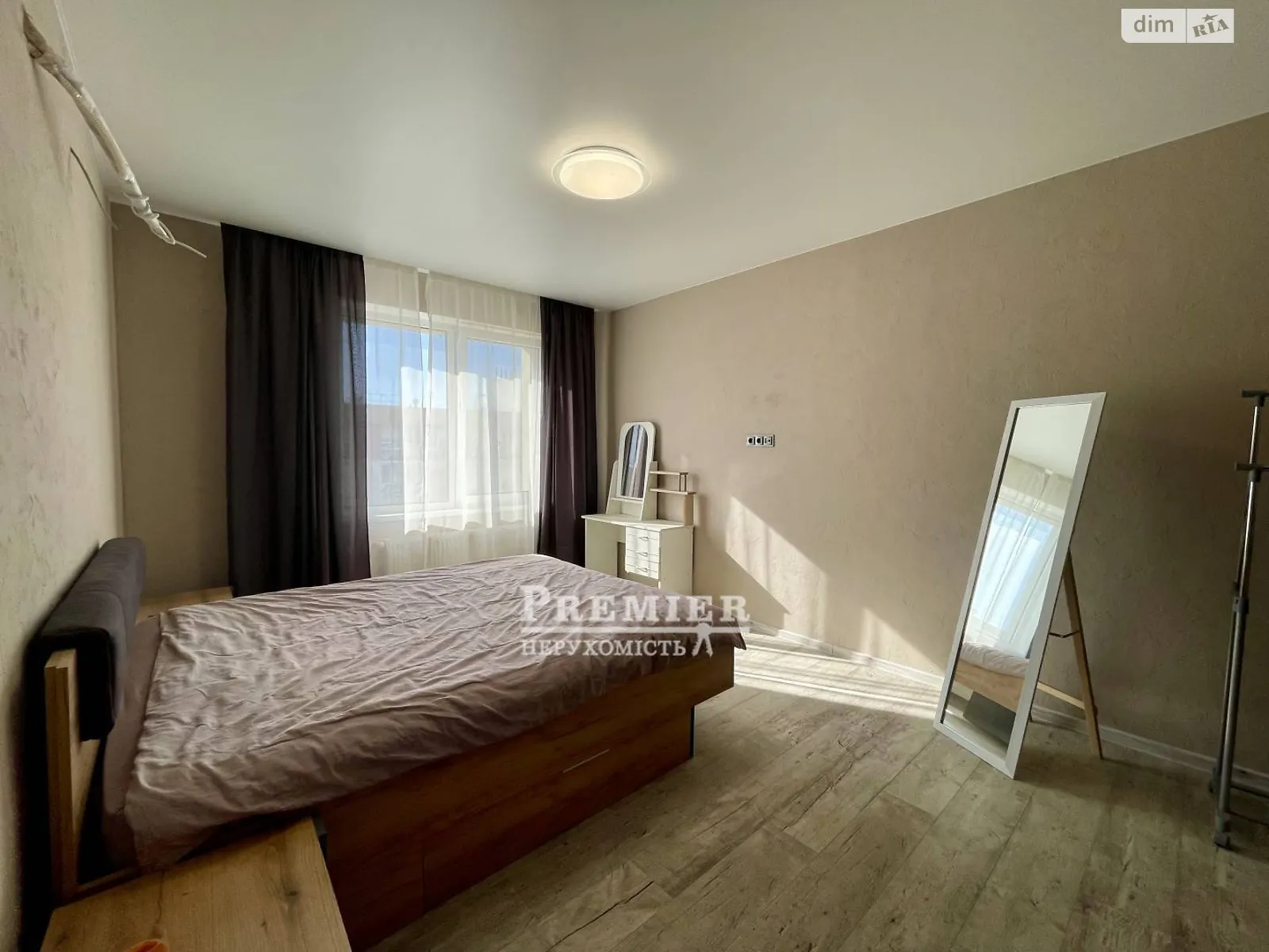 Продается 2-комнатная квартира 59 кв. м в Лиманке, ул. Строительная - фото 1