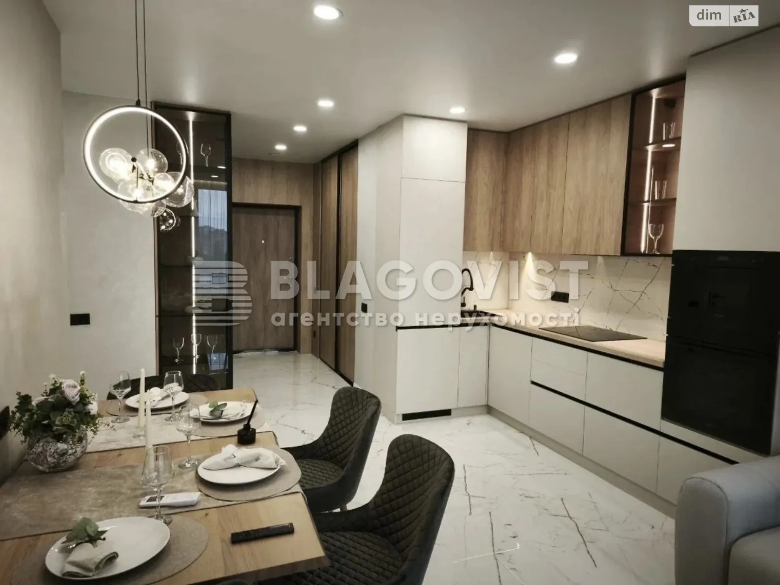 Продается 3-комнатная квартира 85 кв. м в Киеве, ул. Всеволода Змиенко, 15/23 - фото 1