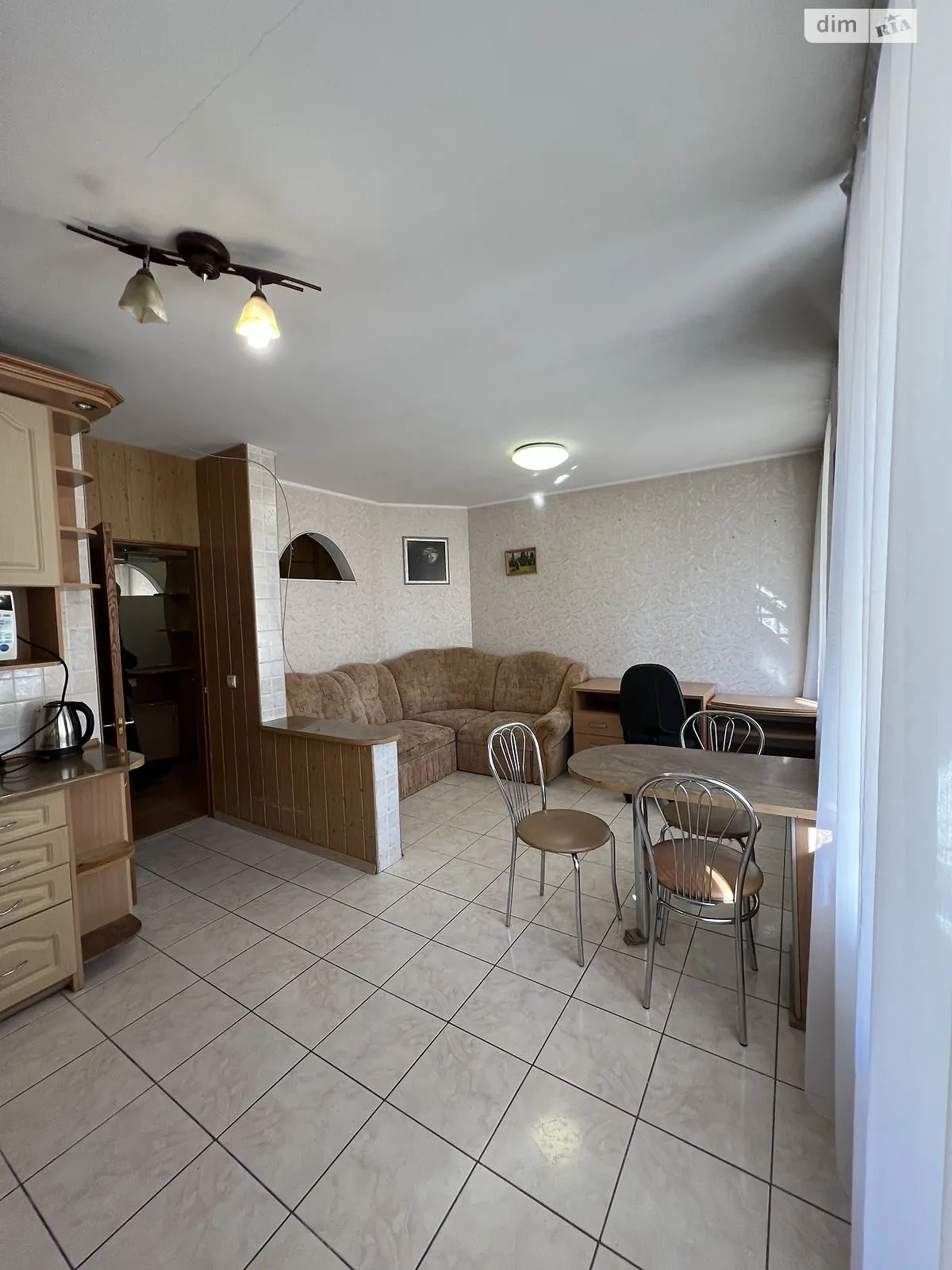 1-кімнатна квартира 48 кв. м у Тернополі, вул. Генерала Мирона Тарнавського - фото 1