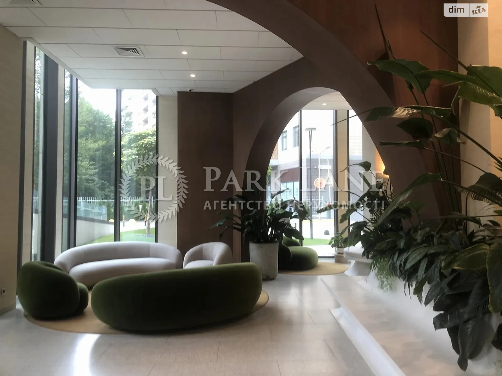 Продается 1-комнатная квартира 81.8 кв. м в Киеве, просп. Берестейский(Победы), 42А - фото 1