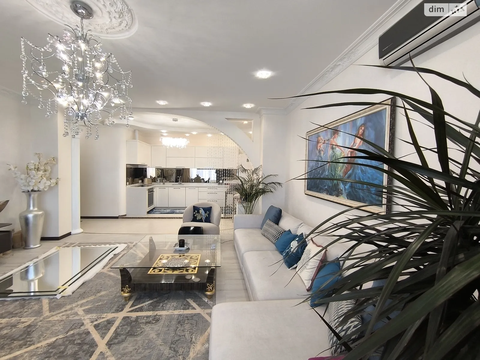 Продается 3-комнатная квартира 143 кв. м в Одессе, просп. Шевченко, 12/2 - фото 1